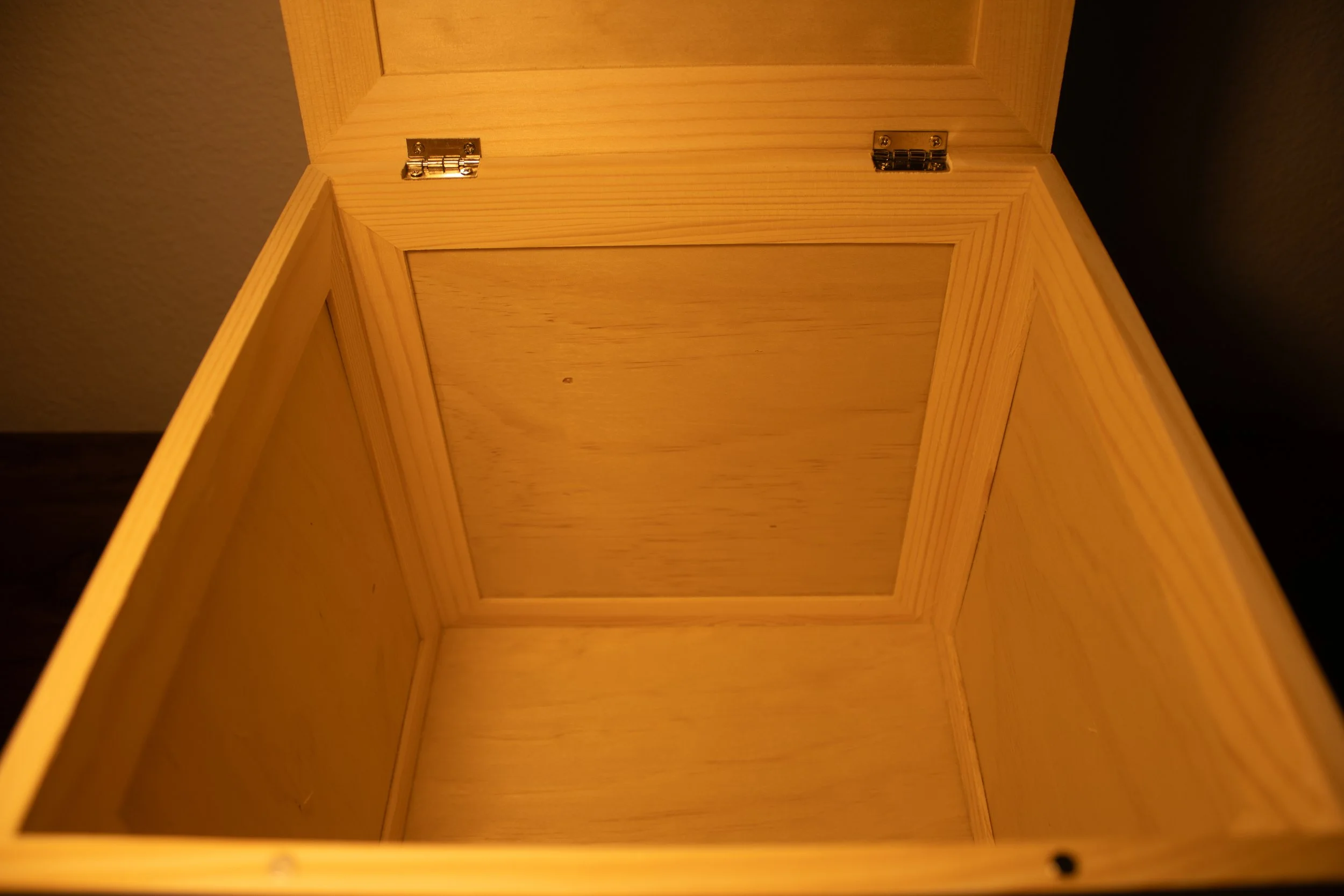 Alphabet Keepsake Box Inside.jpg
