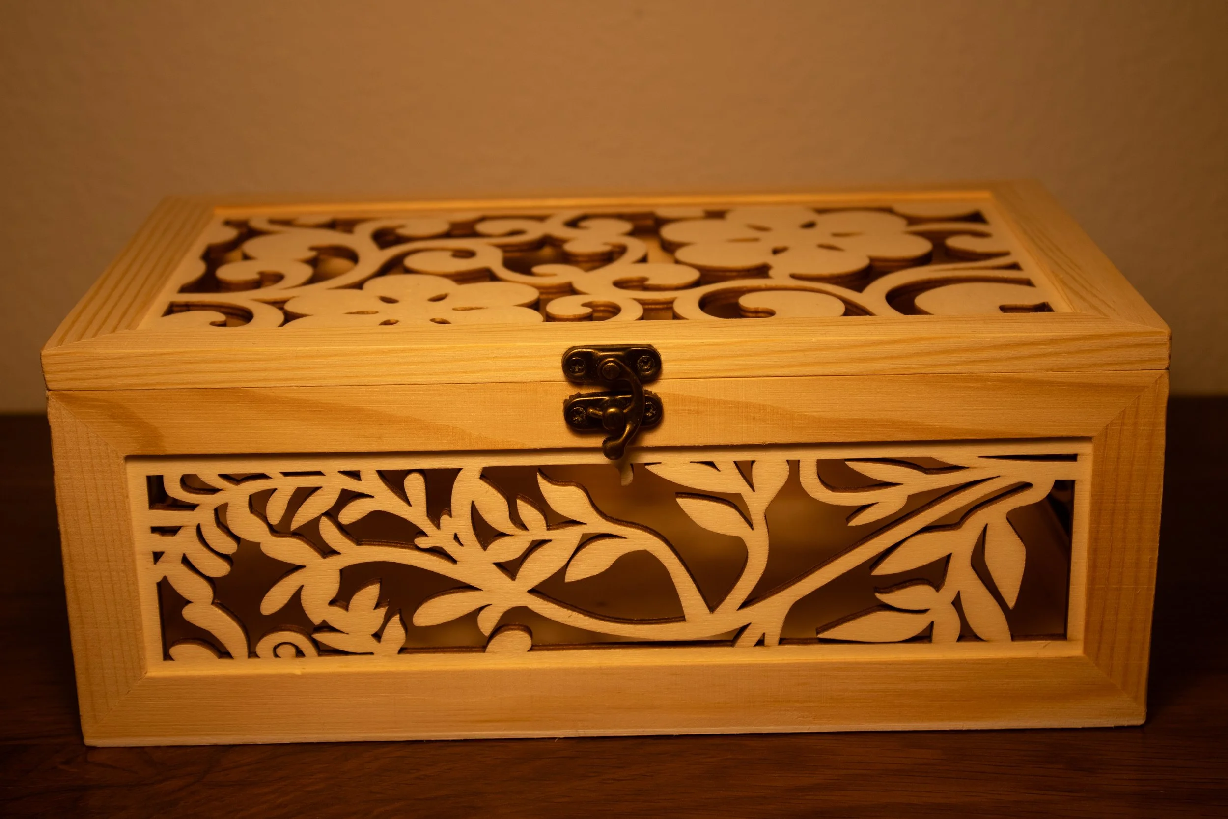 Decorative Floral Keepsake Box Front.jpg