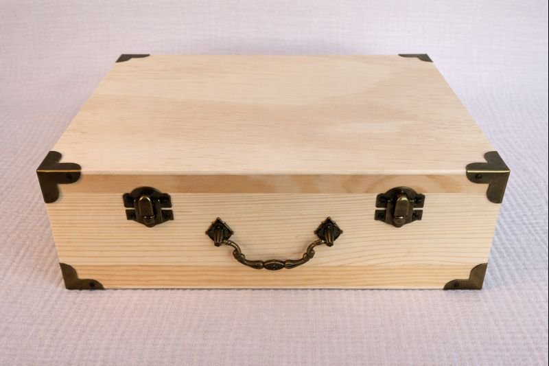 Antique-Inspired Keepsake Box Top.png