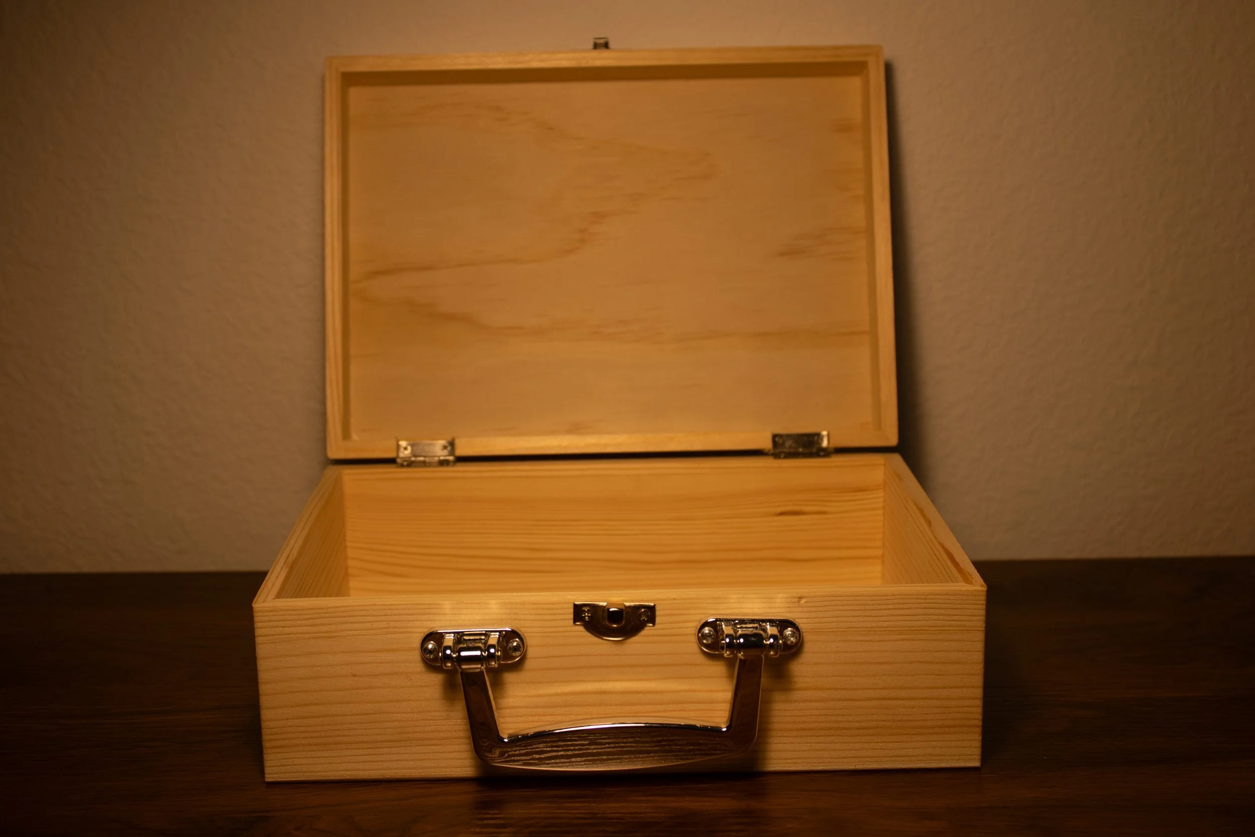 Handled Keepsake Box Open.jpg