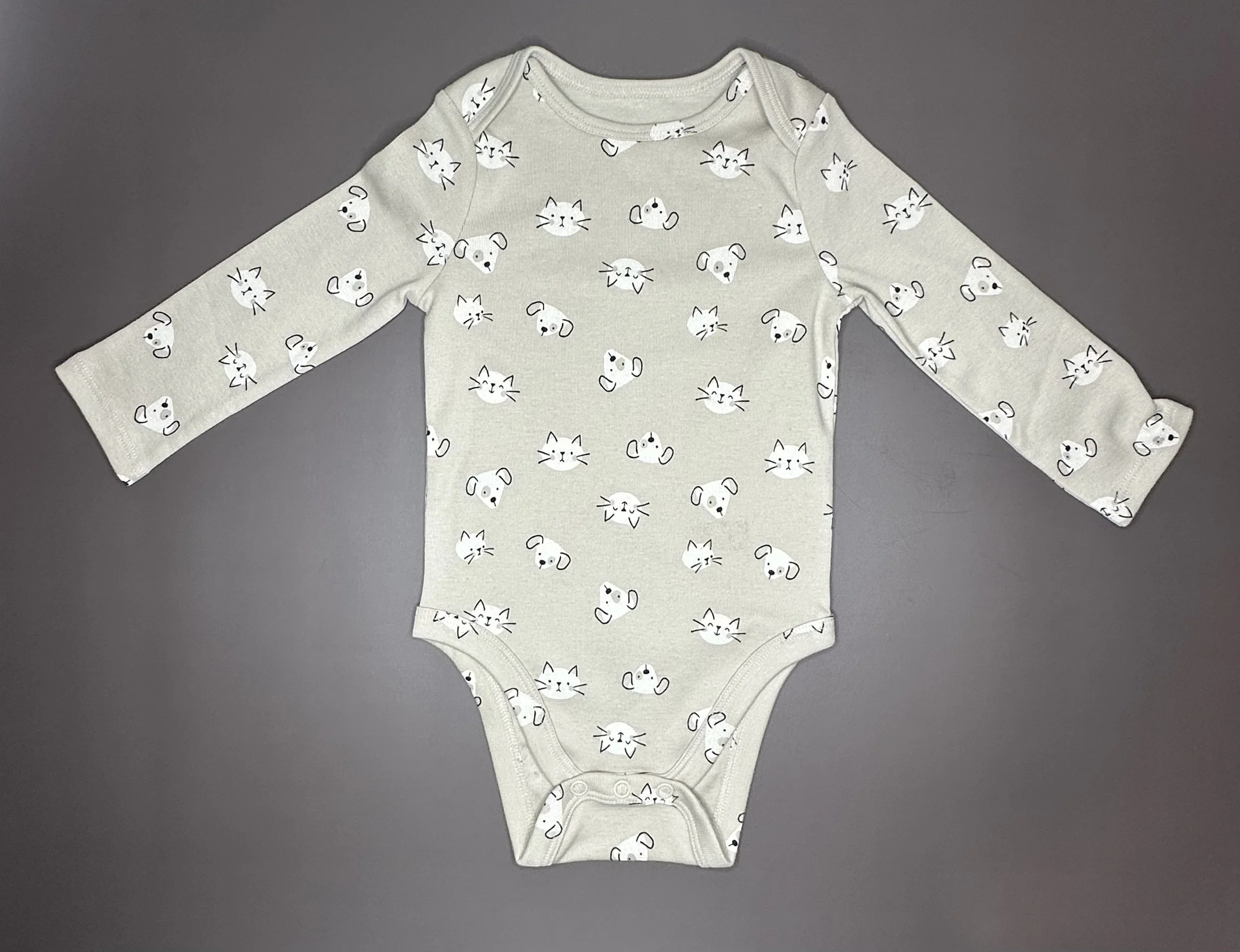 Neutral Kitty & Puppy Long Sleeve Bodysuit (12 mos)