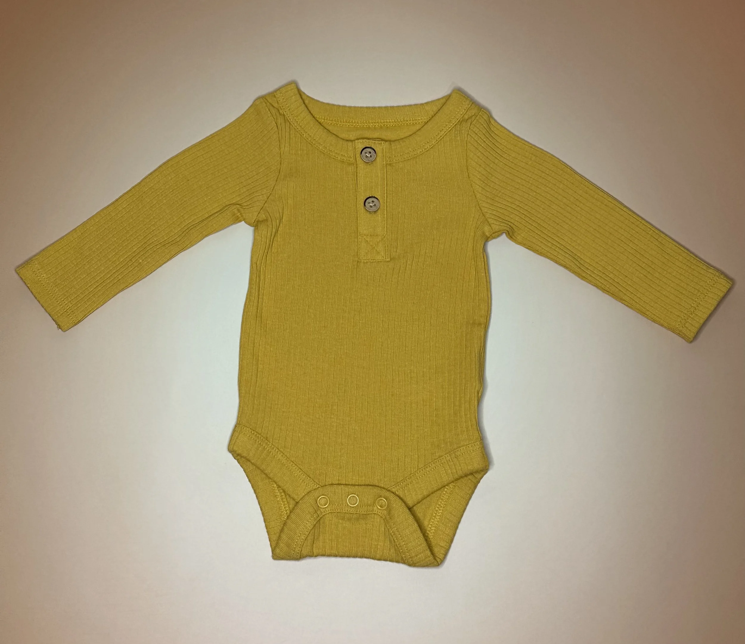 Ribbed Long-Sleeve Baby Bodysuit (NB)