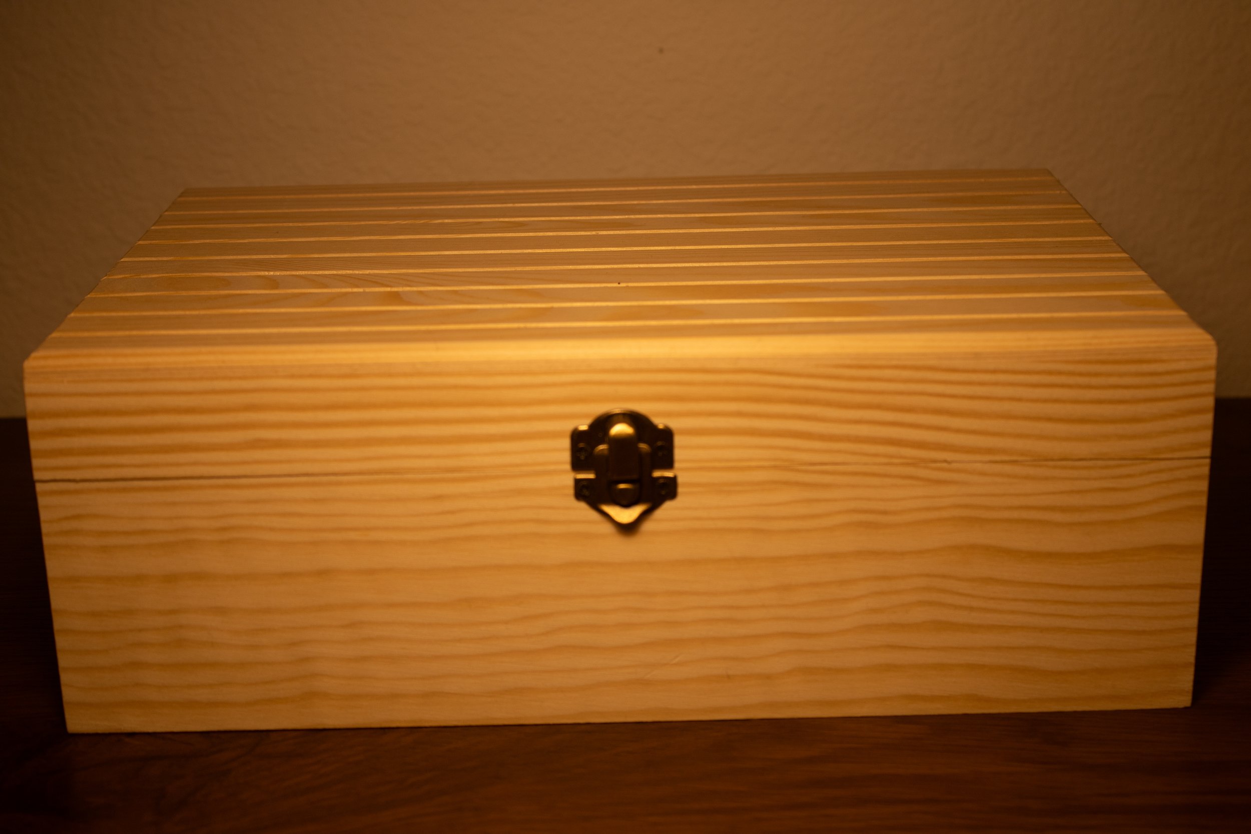 Minimalist Keepsake Box front.jpg