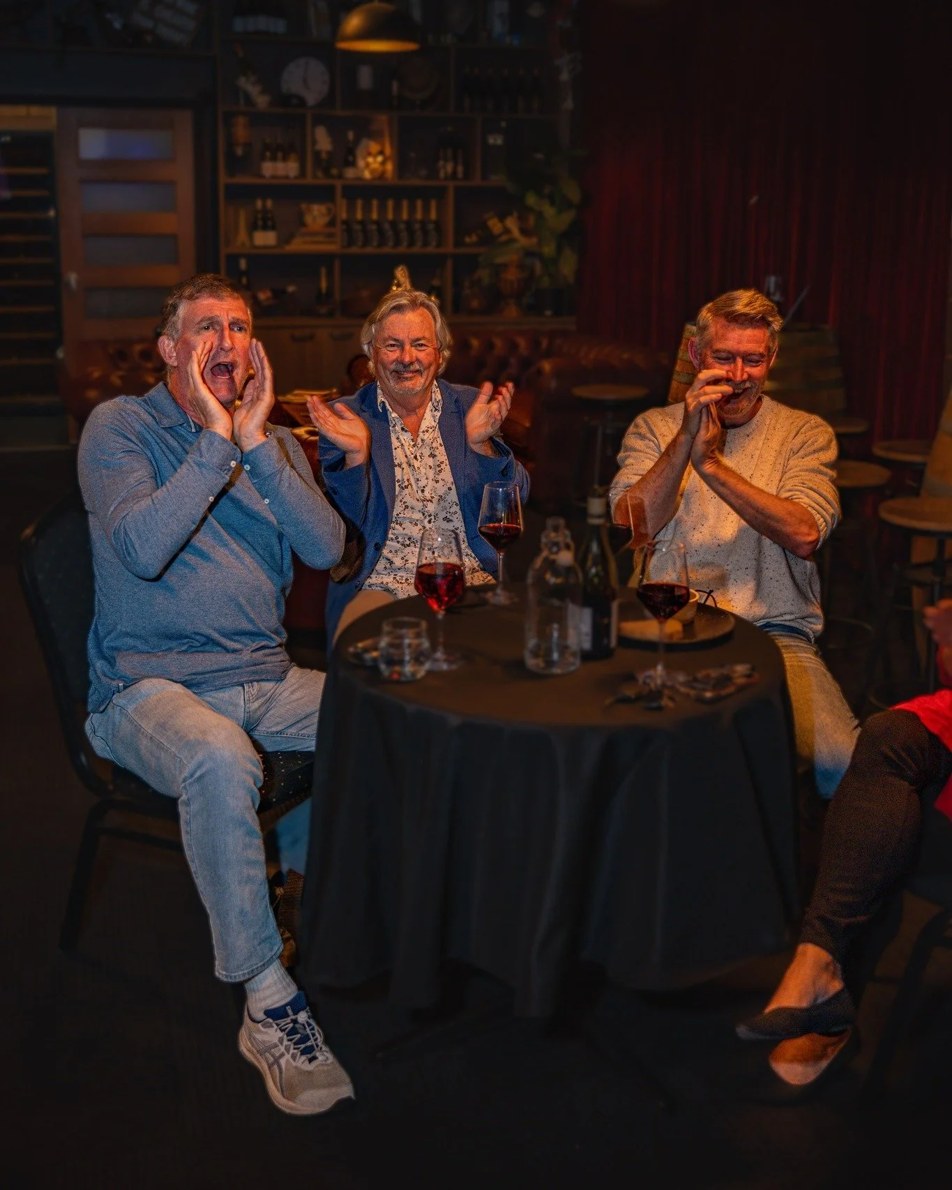 Welcome to Bootleg Lounge - where the claps are loud, the smiles are bigger, and every moment is worth celebrating. 🥂

#bootleglounge #cheers #celebration #goodtimes #holidaycheer #specialmoments #eventspace #applause #festiveseason #happiness