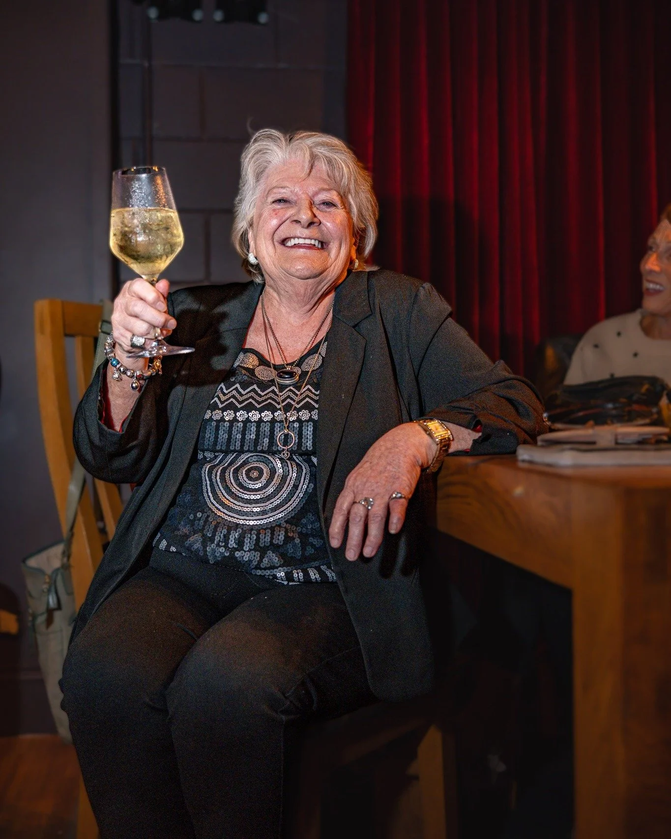 That almost-Christmas glow ✨🥂

Here&rsquo;s to good company, full glasses and the magic of the days ahead. Wishing you all a joyful lead-up to the big day from Bootleg Lounge.

#christmas #holidayseason #partytime #cheerstothat #christmasglow #goodt