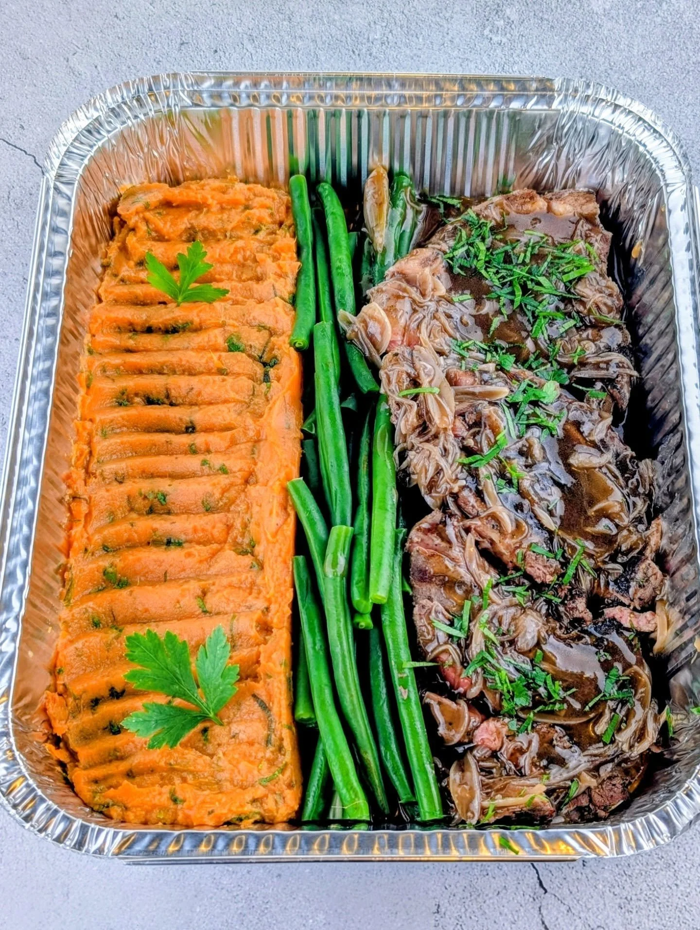 Today's personalised meal:

Grass-Fed Beef Scotch Fillet with sauce a L'Echalote served with green beans &amp; sweet potato puree with Sage and Parsley!

Are you looking for healthy and nutritious meals made from scratch using whole ingredients? Do y