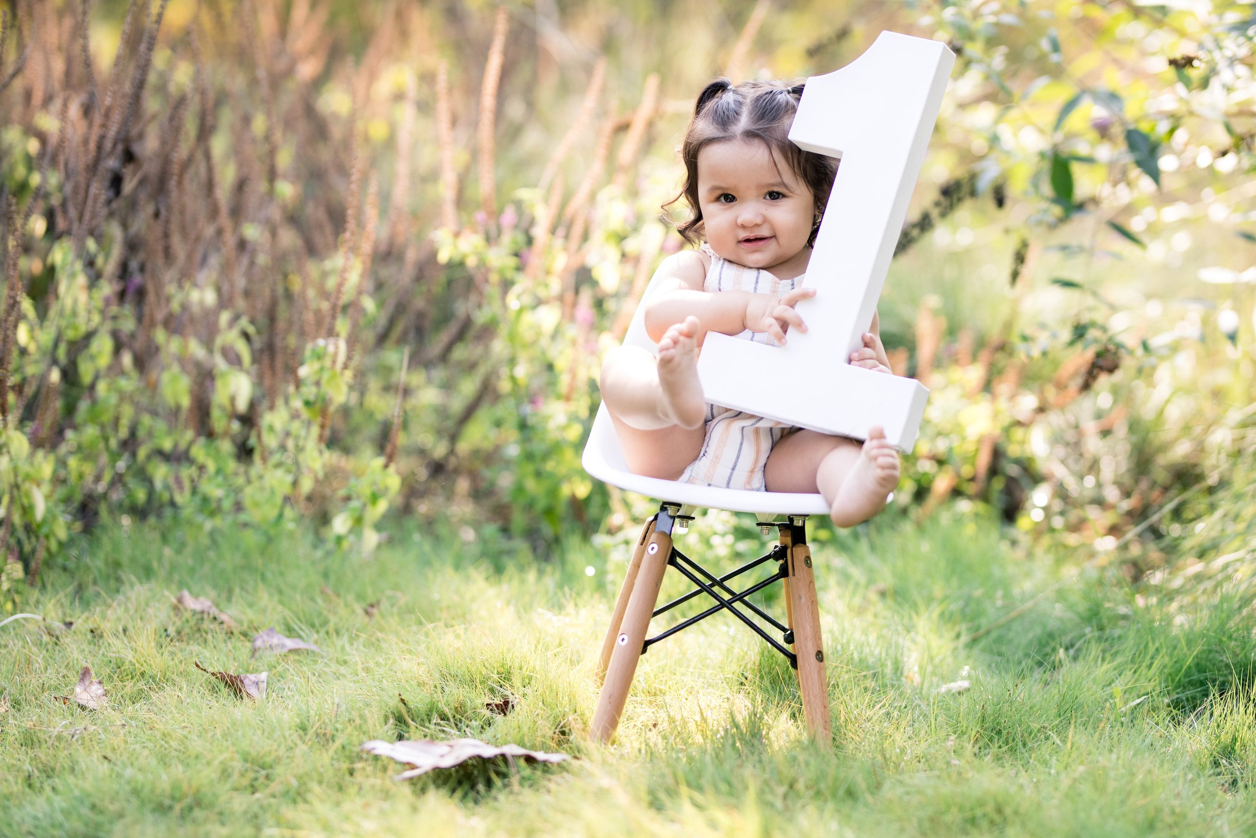 Baby Birthday Photos @selleandchrisphotography