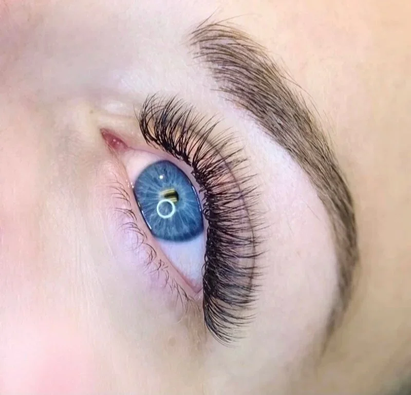 Do Eyelash Extensions Hurt?