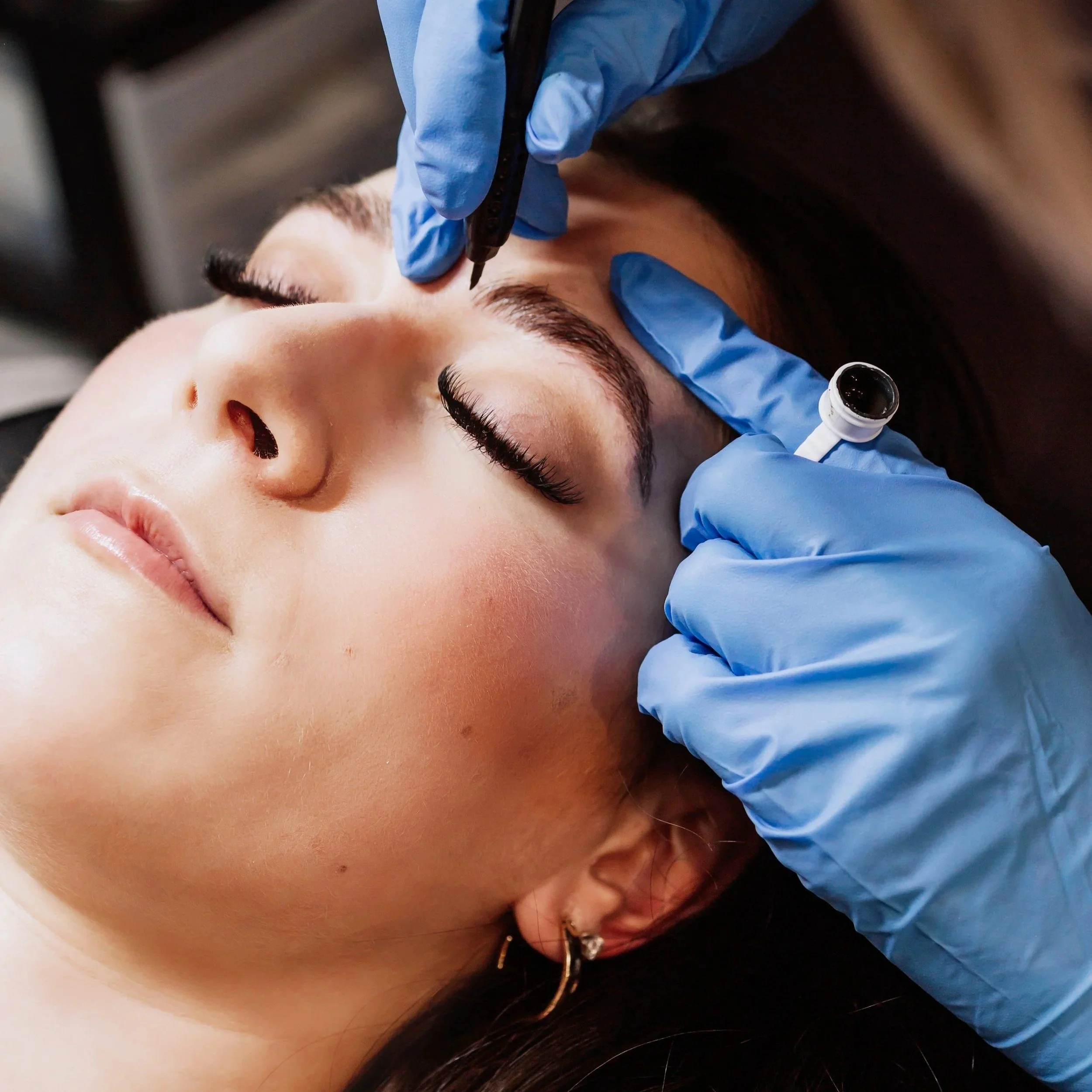Embrace the Chill: Why Winter is Your Secret Weapon for Flawless Saskatoon Brows