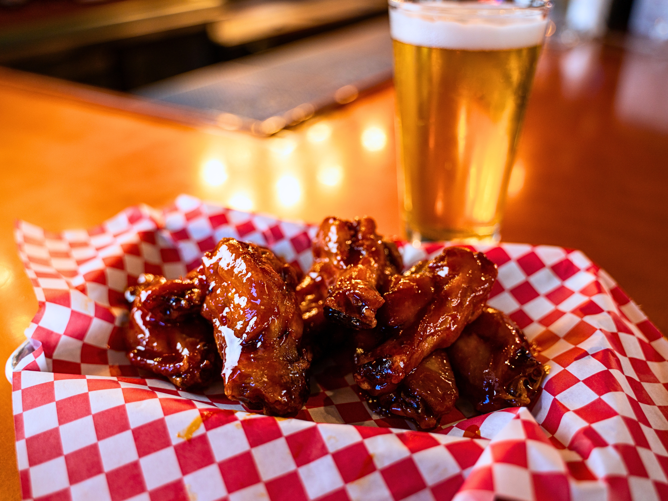Best wings and beer in Bourbon, MO