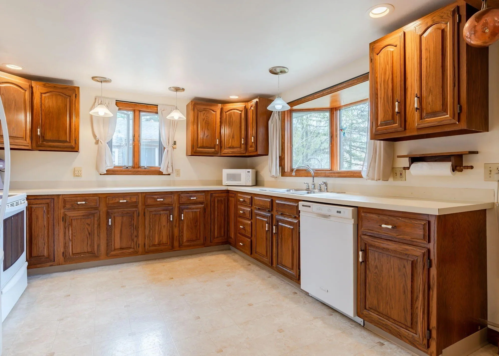 Kitchen1.jpeg