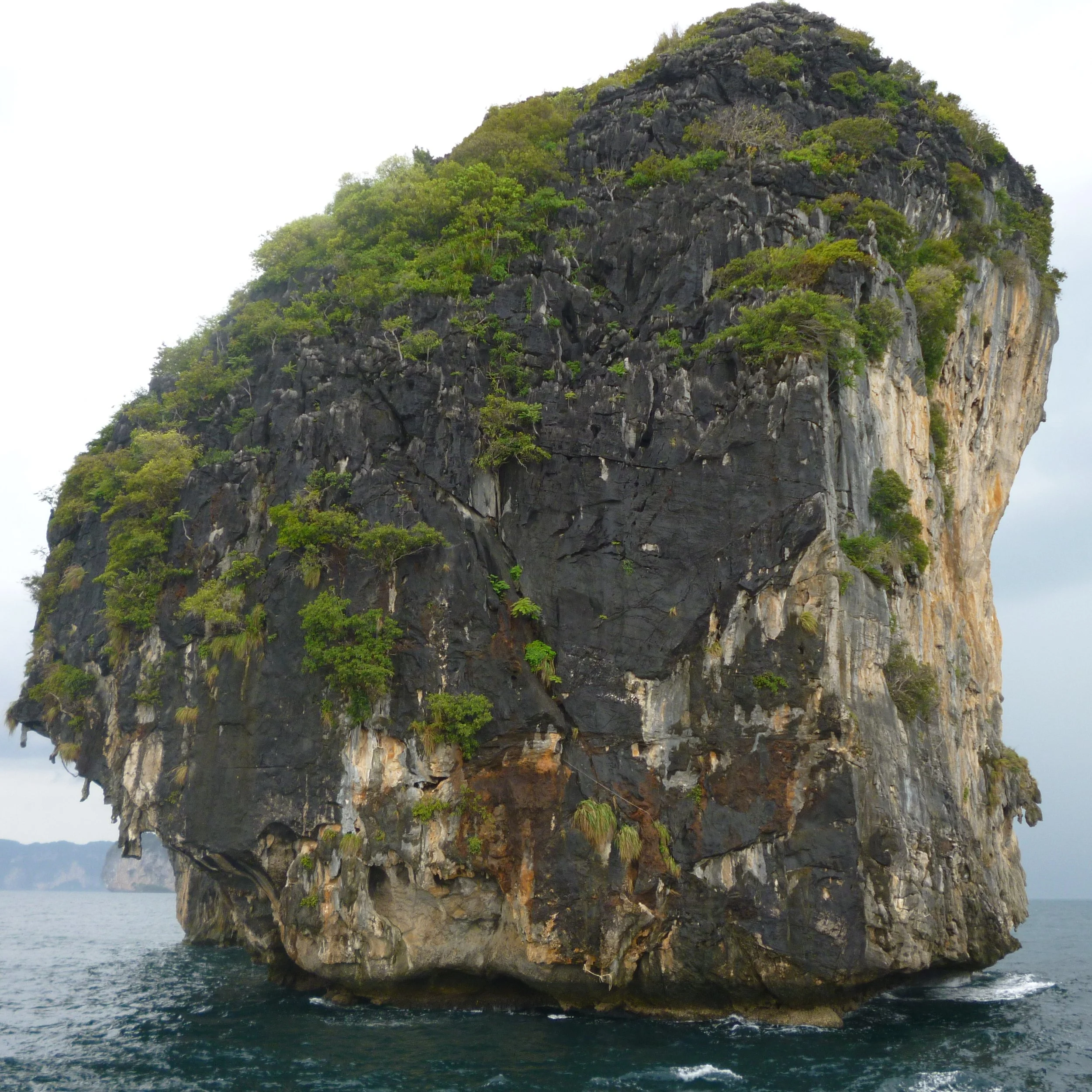 AO NANG