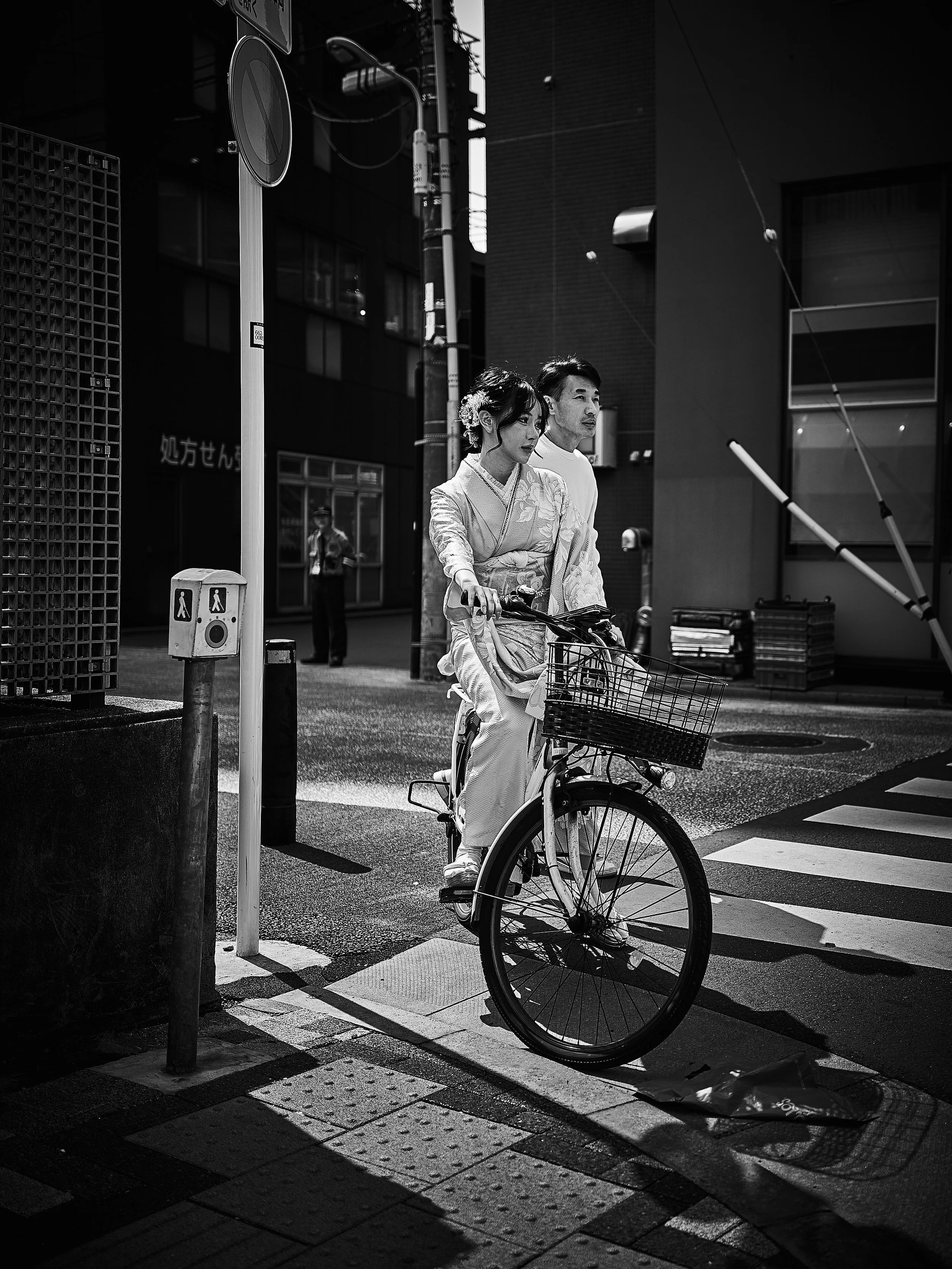 Japan 2026: Blurry and mostly from the hips