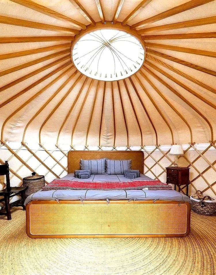 yurt1.webp
