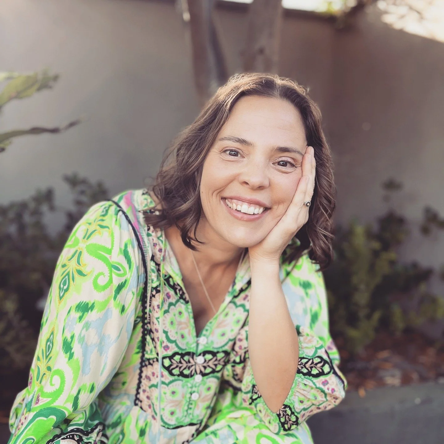 As this year gently comes to a close, my heart is overflowing with gratitude.
To each and every client who trusted me with your healing journey &mdash; thank you.

It is truly an honour to walk beside you, to witness your growth, resilience and retur