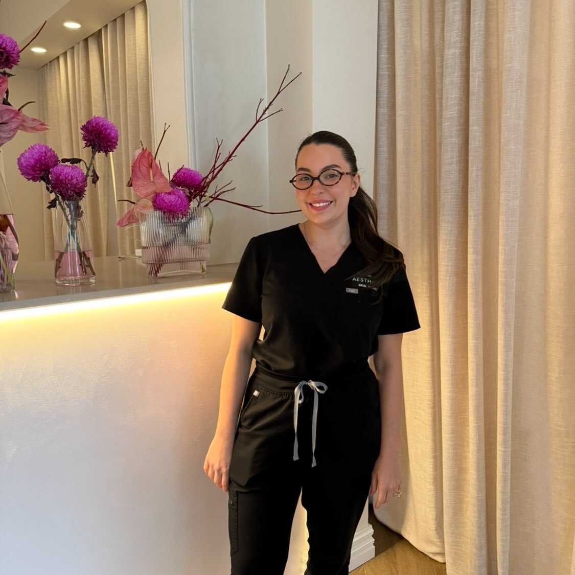 Say hello to your skin&rsquo;s new best friend: Rejuran&reg; ✨

Last night, our beautiful Nurse Mia attended an advanced Rejuran education evening, exploring its incredible potential for full-face rejuvenation, under-eye refinement, and scar repair a