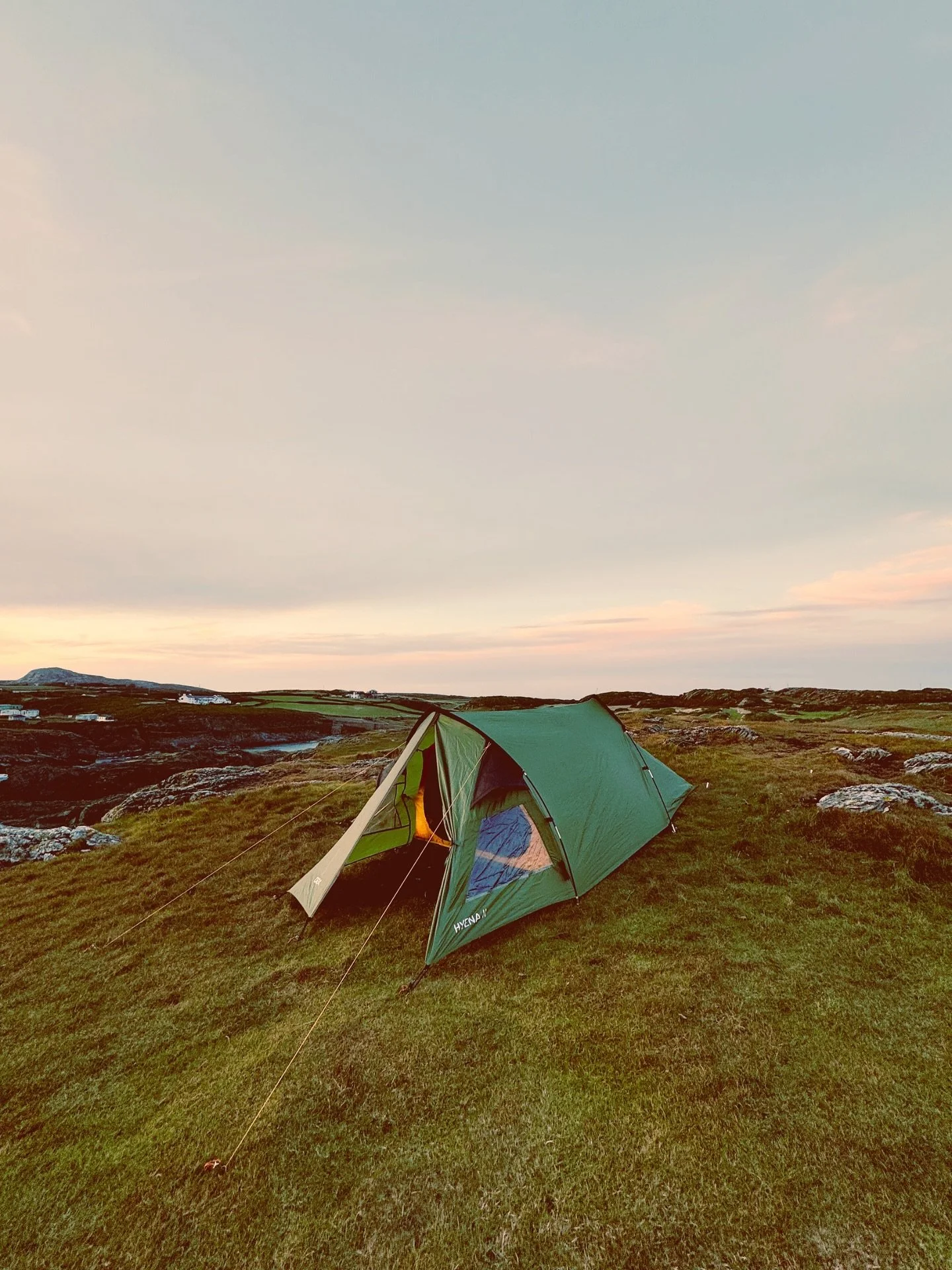 Cliff camping in 40mph winds was enough for the OEX Hyena II to call it quits ☠️

After a night of no sleep, quick-fixes and both poles snapped, it was actually a great night camping! 🏕️

Now it&rsquo;s time to upgrade tents.. 

#tent #wildcamping #