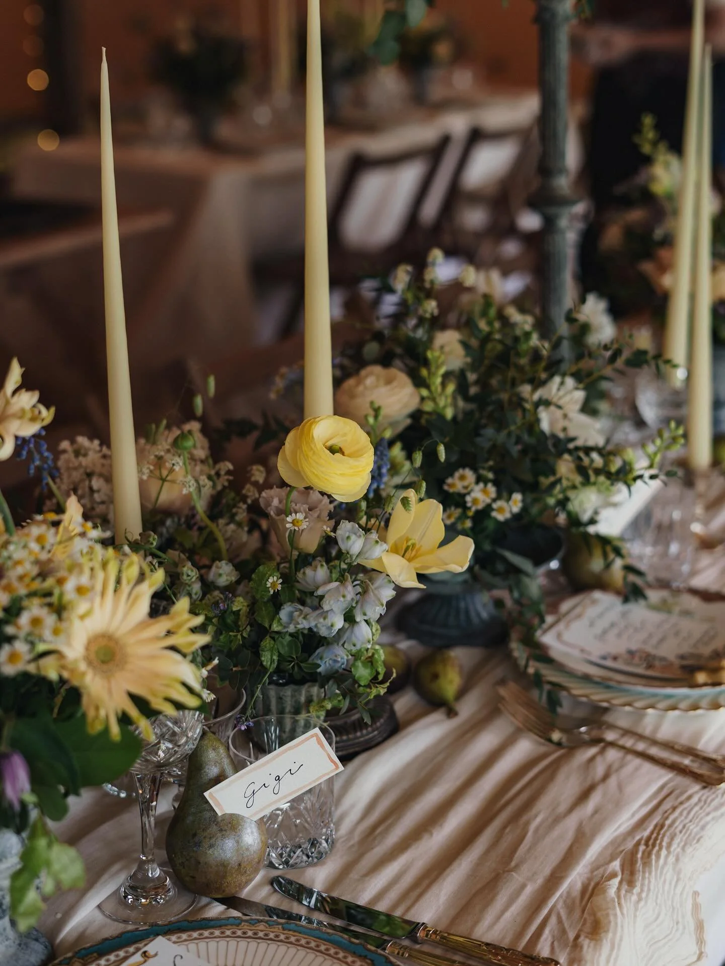 Layering textures, tones and details. It&rsquo;s all in the planning ✨ 
Concept, planning, styling: @pearleventsatelier 
Tipi, furniture, styling: @tribecatipis
Photography: @wearethechamberlins
Videography: @filmsbythechamberlins
Fabric artistry: @m