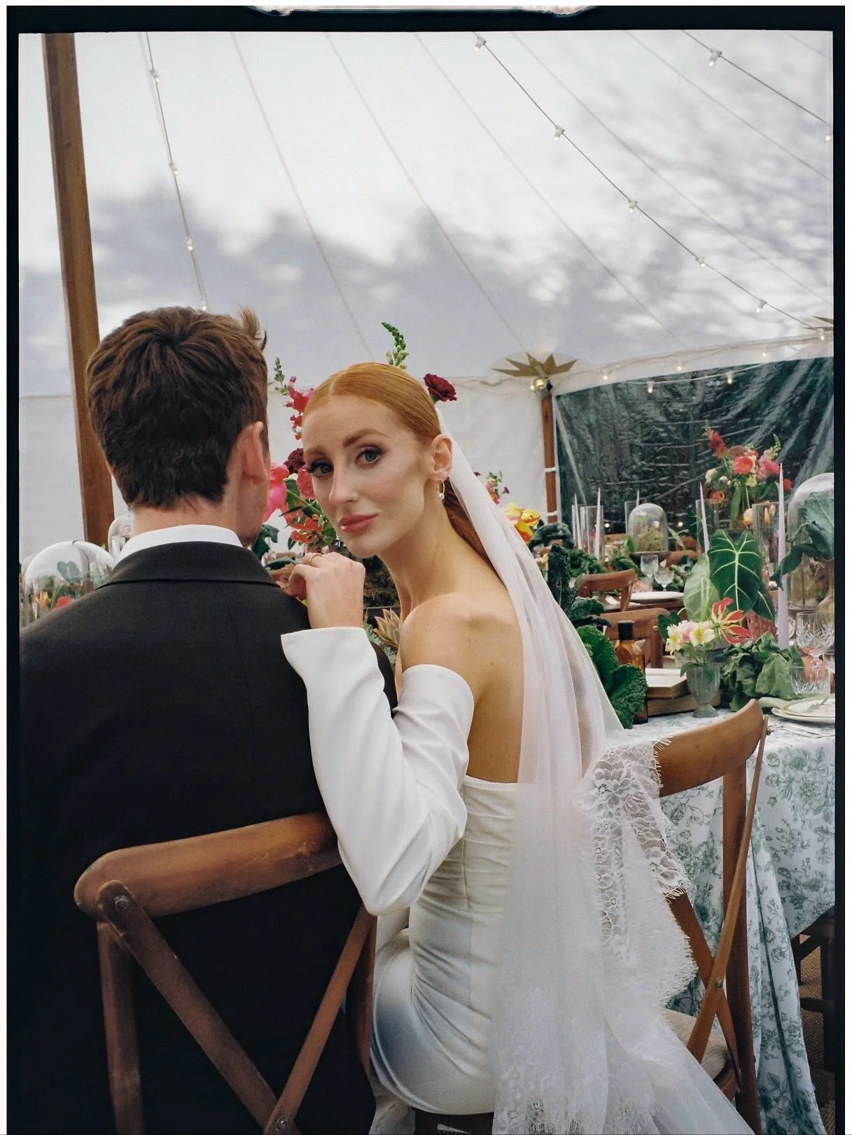 From blank canvas to breathtaking celebration. A marquee wedding is the perfect setting to celebrate couples who want their wedding to be unapologetically their style. We love the transformative quality of sail cloth marquee weddings, schedule a comp