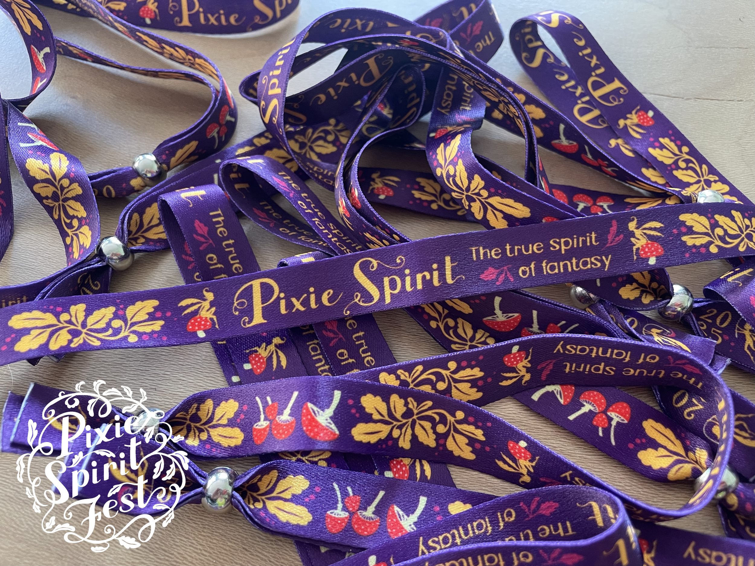 The 🧚🏻Pixie Spirit🧚🏻 fantasy wristband.