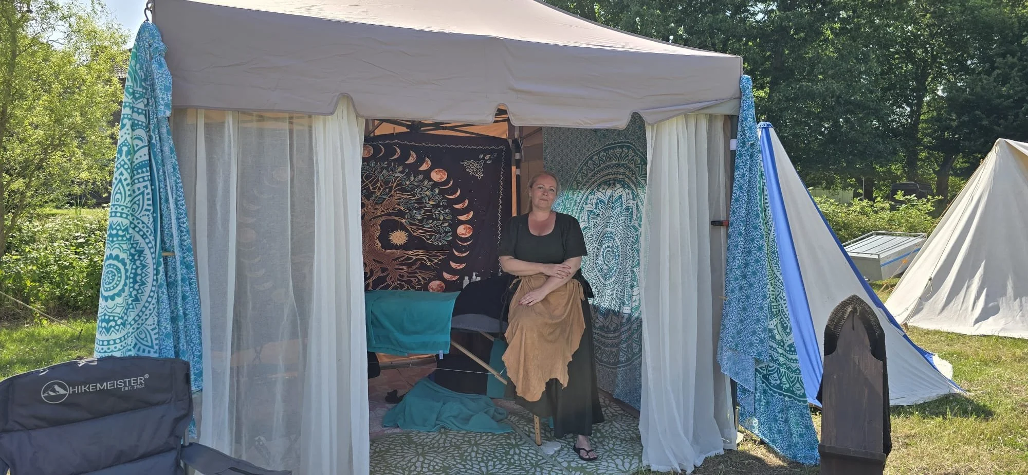 copyright-pixispiritfest-standhouders-massage-healing-sandy-1.jpg