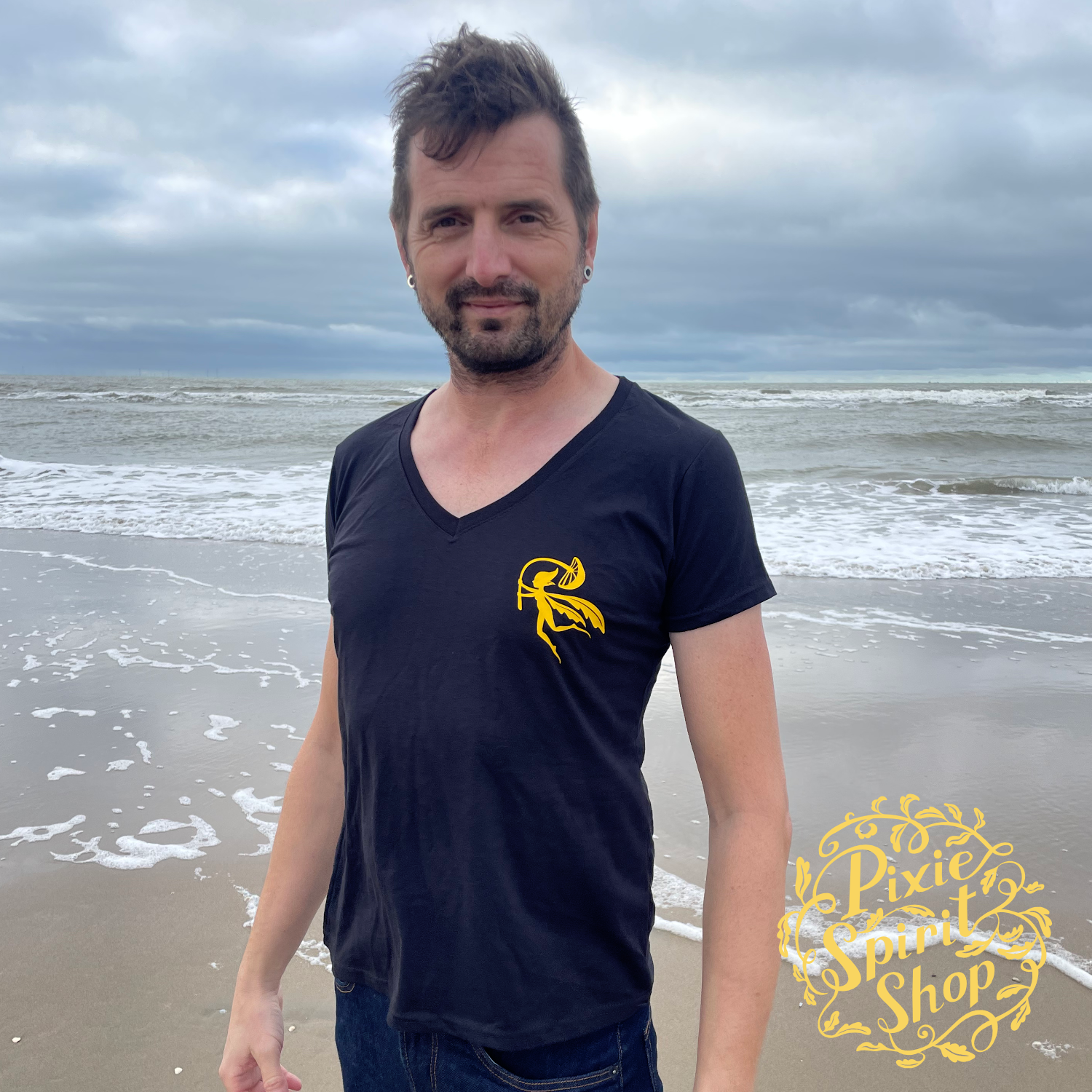 Copyright-Pixie-spirit-shop-T-shirt-men-Logo-back-yellow-front.png