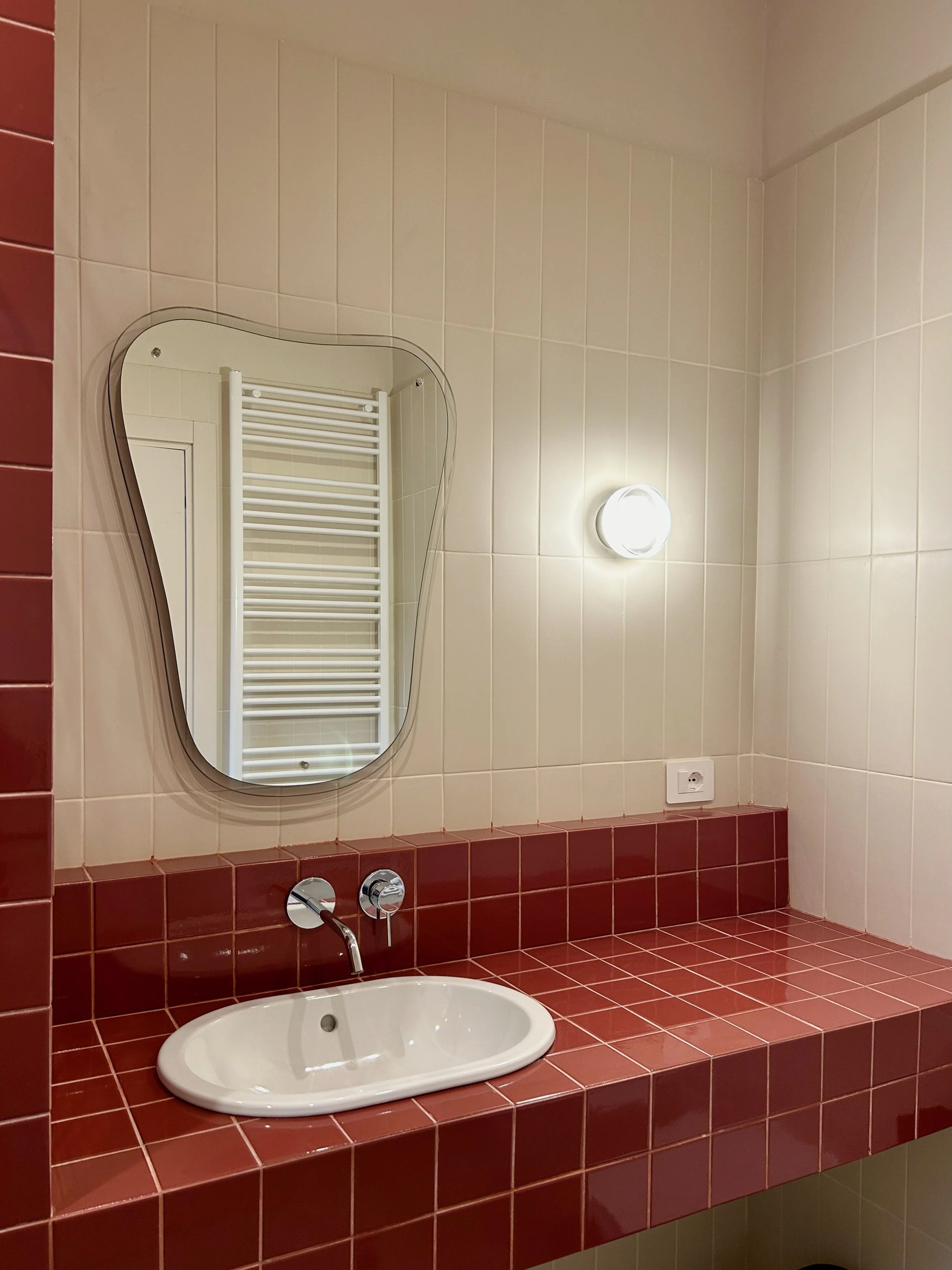 Bathroom - 6 of 11.jpeg