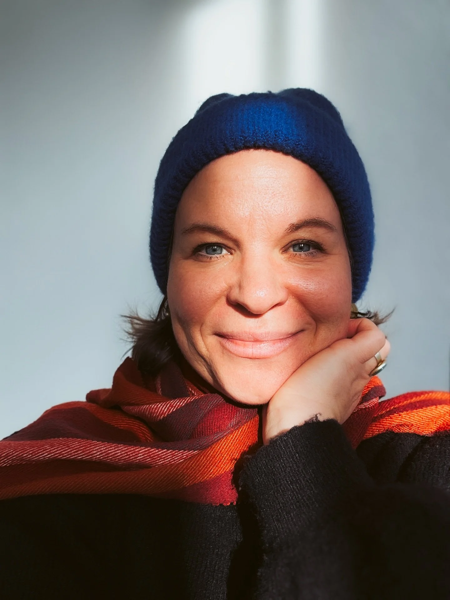 Fotoschnipsel unser Tage zwischen den Jahren. Wie sch&ouml;n, entspannt &amp; lecker es war in kleiner Familienrunde. Zum Jahresr&uuml;ckblick bin ich noch nicht gekommen, ich habe mich dem Weihnachtsflow hingegeben und kreiiert. Meine Website, meine