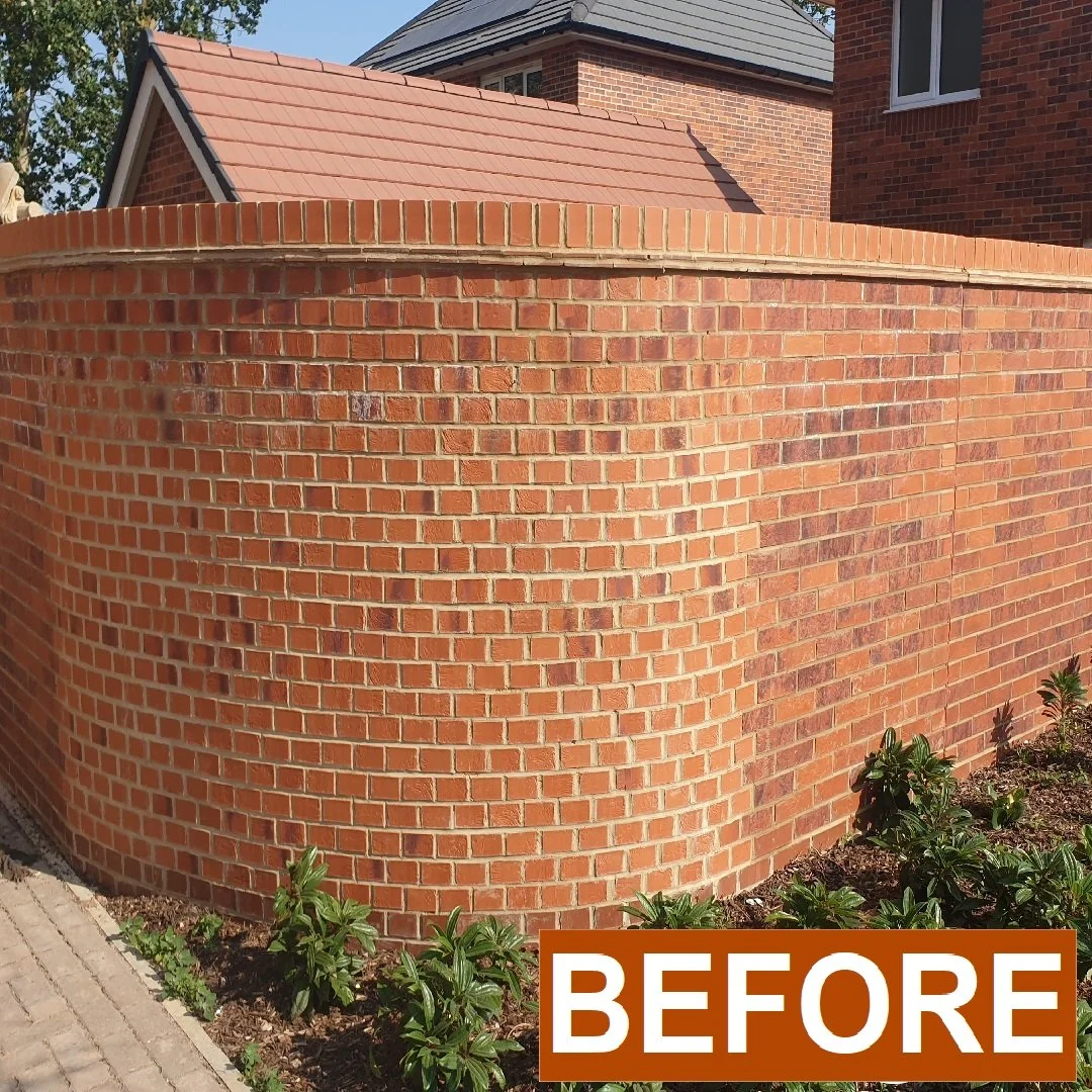 Lovely bit of tinting today on a free standing wall in Northamptonshire. Nation wide UK work undertaken by our professional brick tinters, contact and links in bio.
#bricktinting #brickrepair #bricky #bricktint #bricklaying #bricklayer
#renovation #e