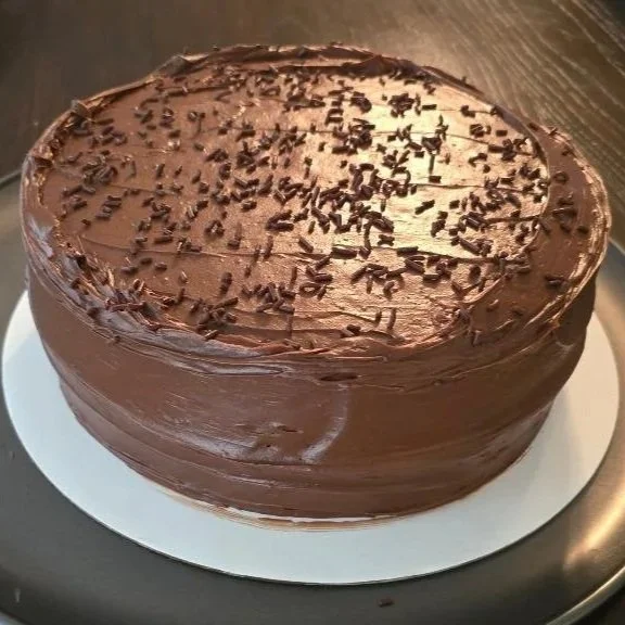 chocolate+cake+sprinkles.jpg