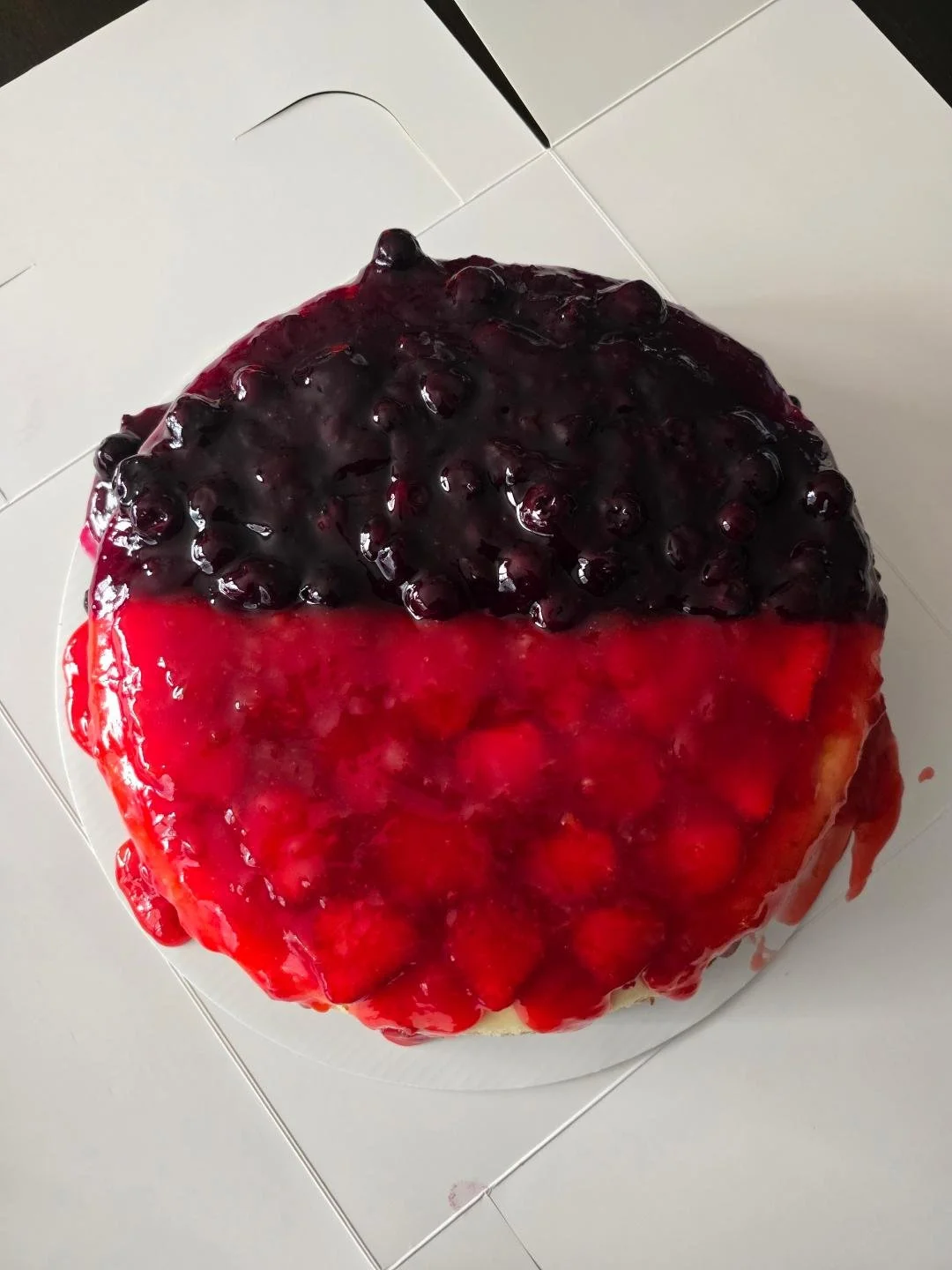 Blueberry, Strawberry Cheesecake {Specialty}