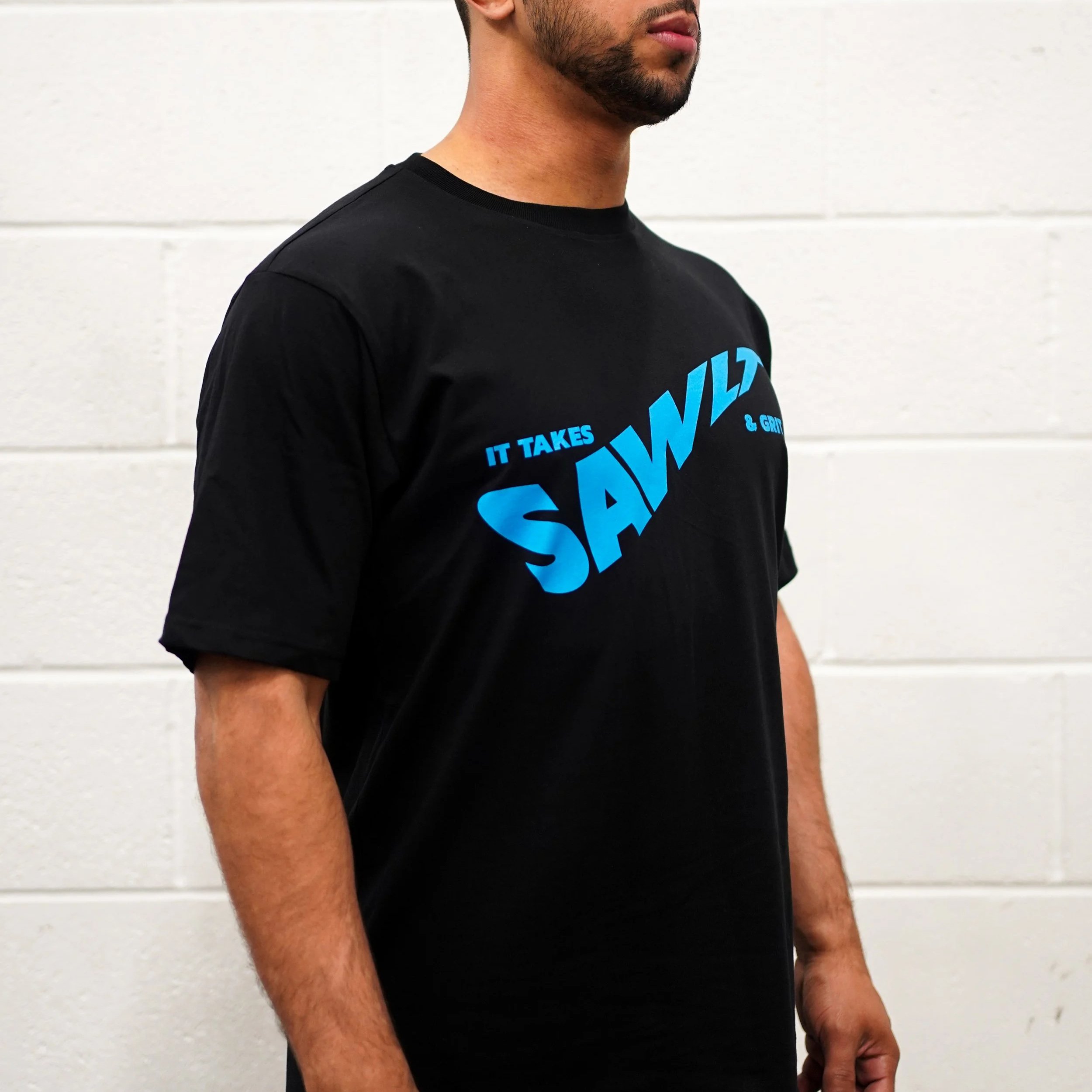 IT TAKES SAWLT & GRIT OVERSIZED T-SHIRT