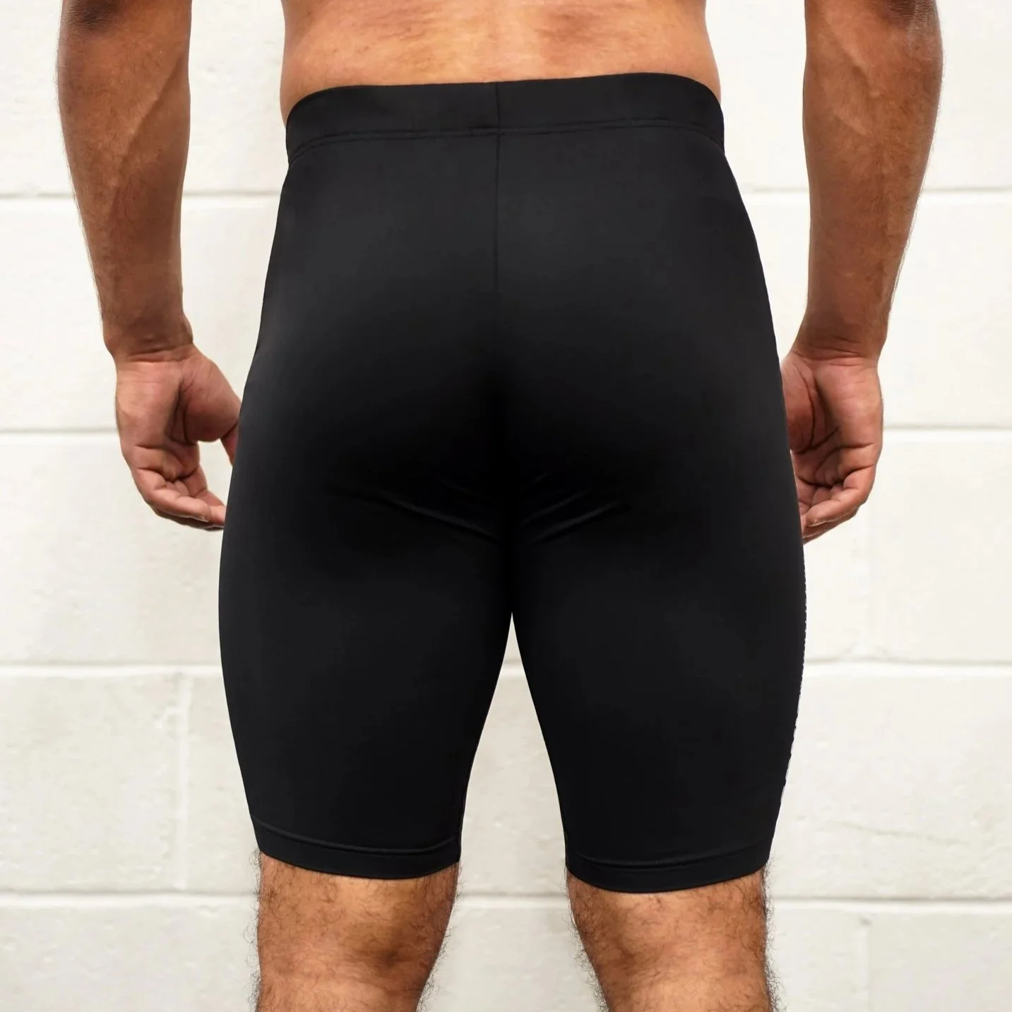 Sawlt_shorts_black_Back.jpg