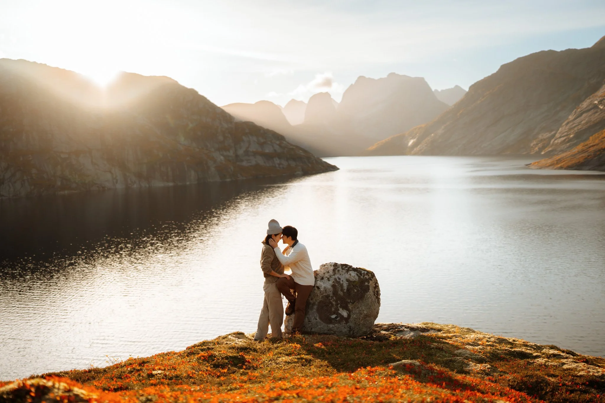 Couple Photoshoot in Lofoten: Best Locations, Tips &amp; What to Expect