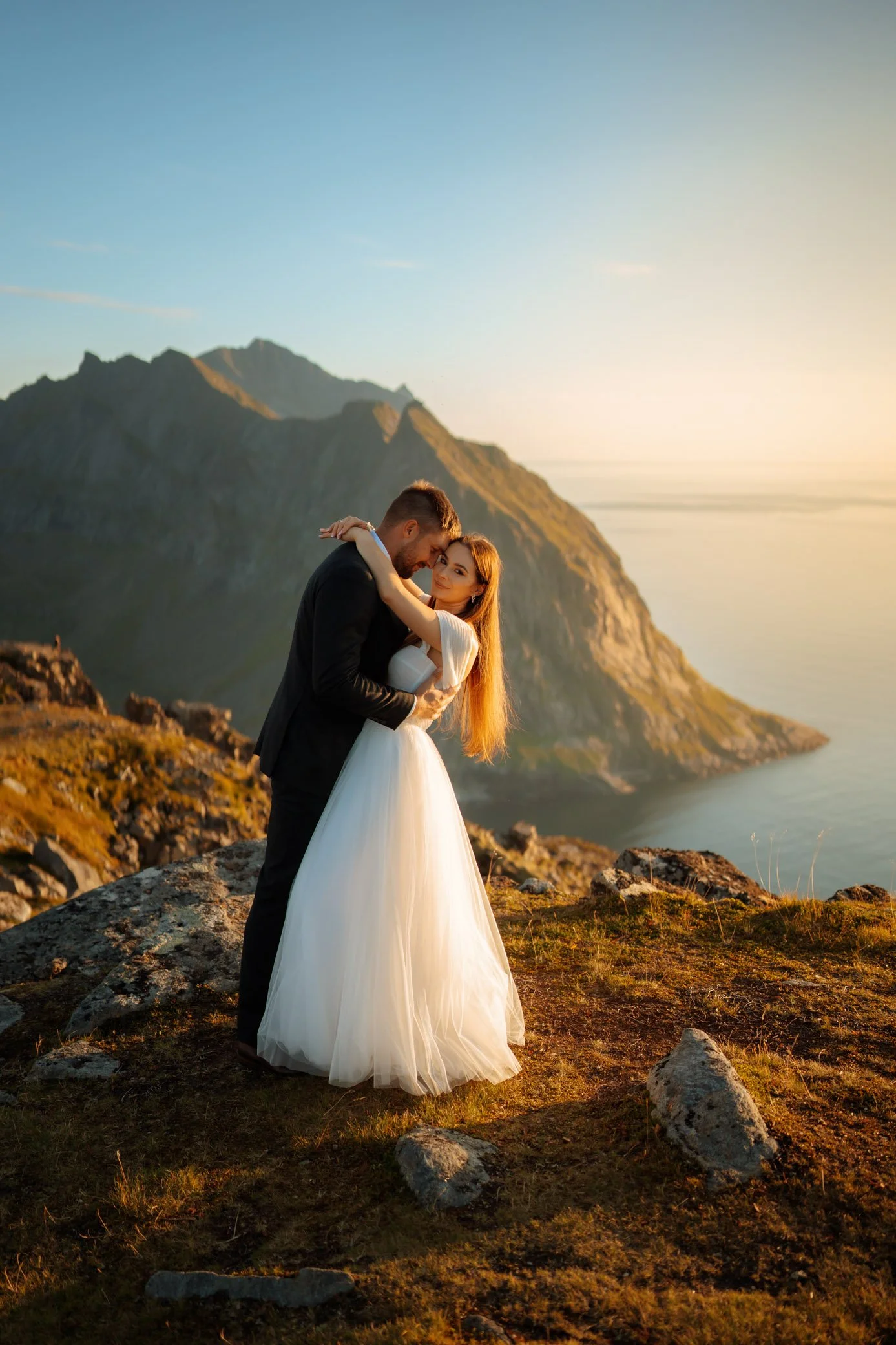 Sunny elopement moment