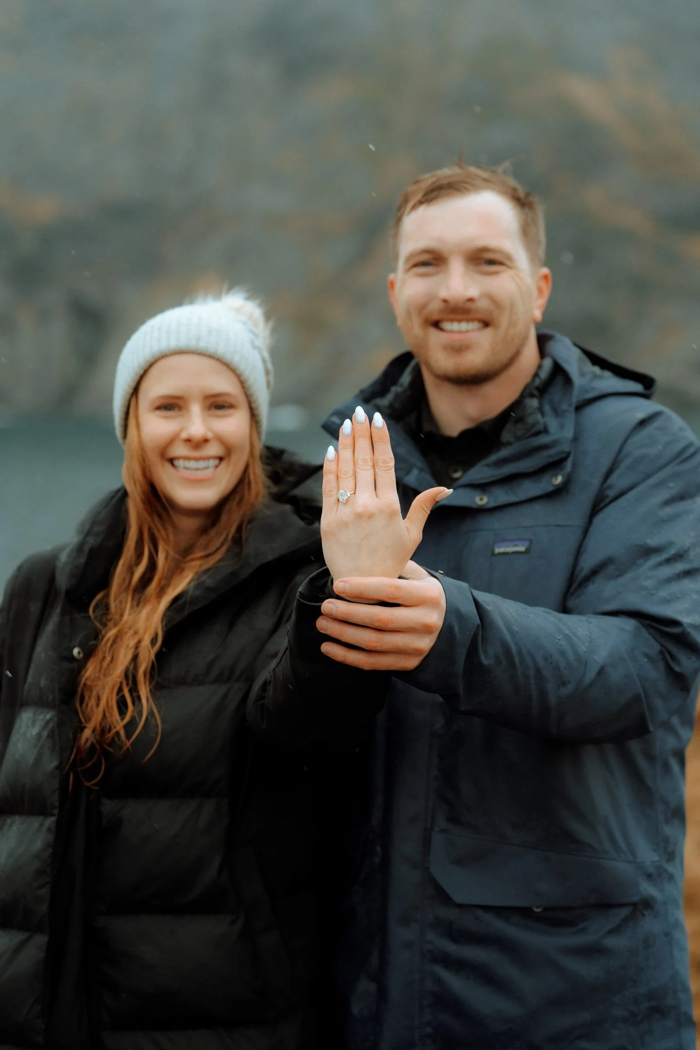 couple-after-proposal-a-lofoten.jpg