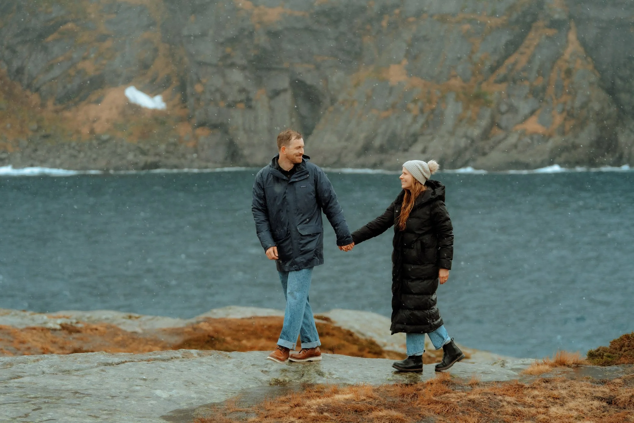 proposal-in-rain-lofoten-norway.jpg