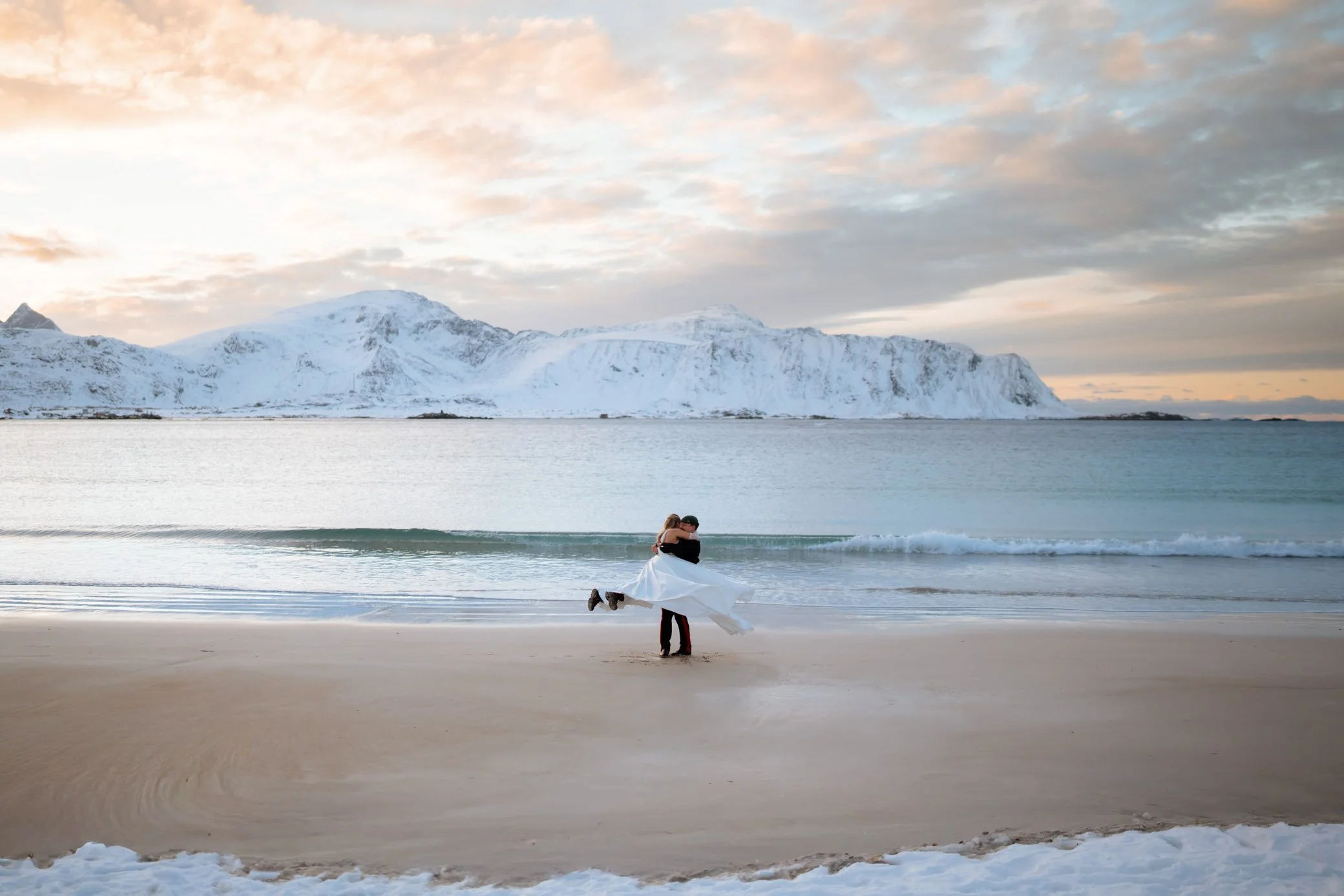 winter-elopement-northern-norway-34.jpg