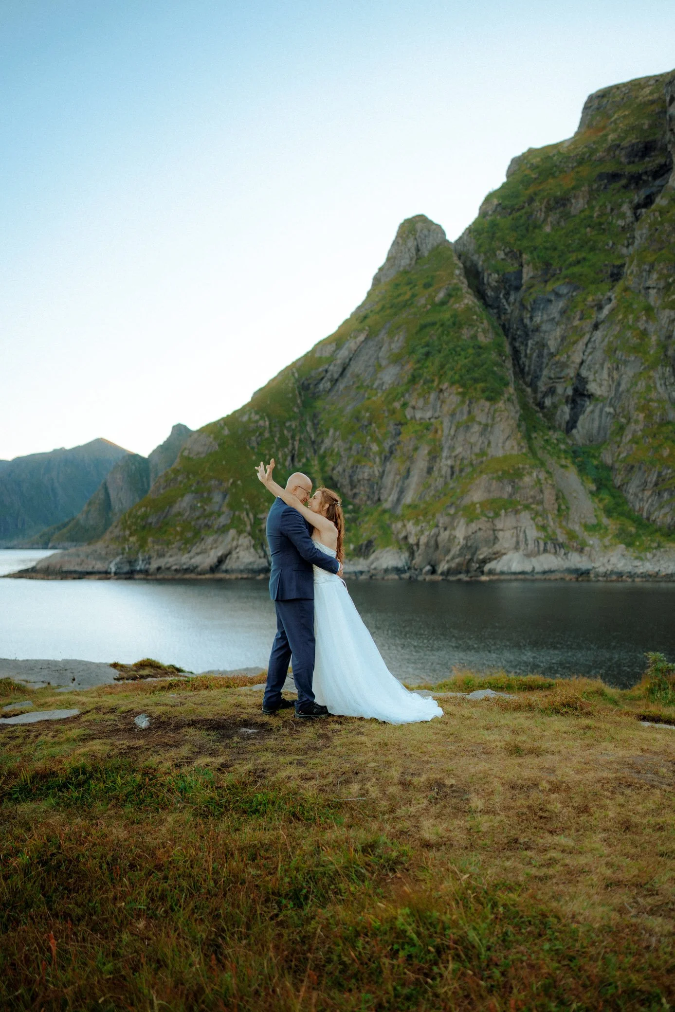 å-i-lofoten-summer-elopement-26.jpg