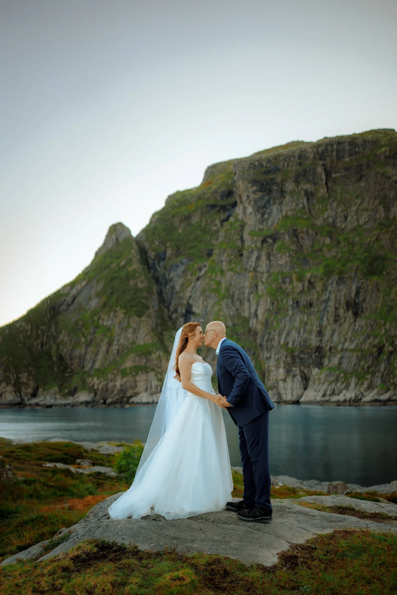 å-i-lofoten-summer-elopement-24.jpg