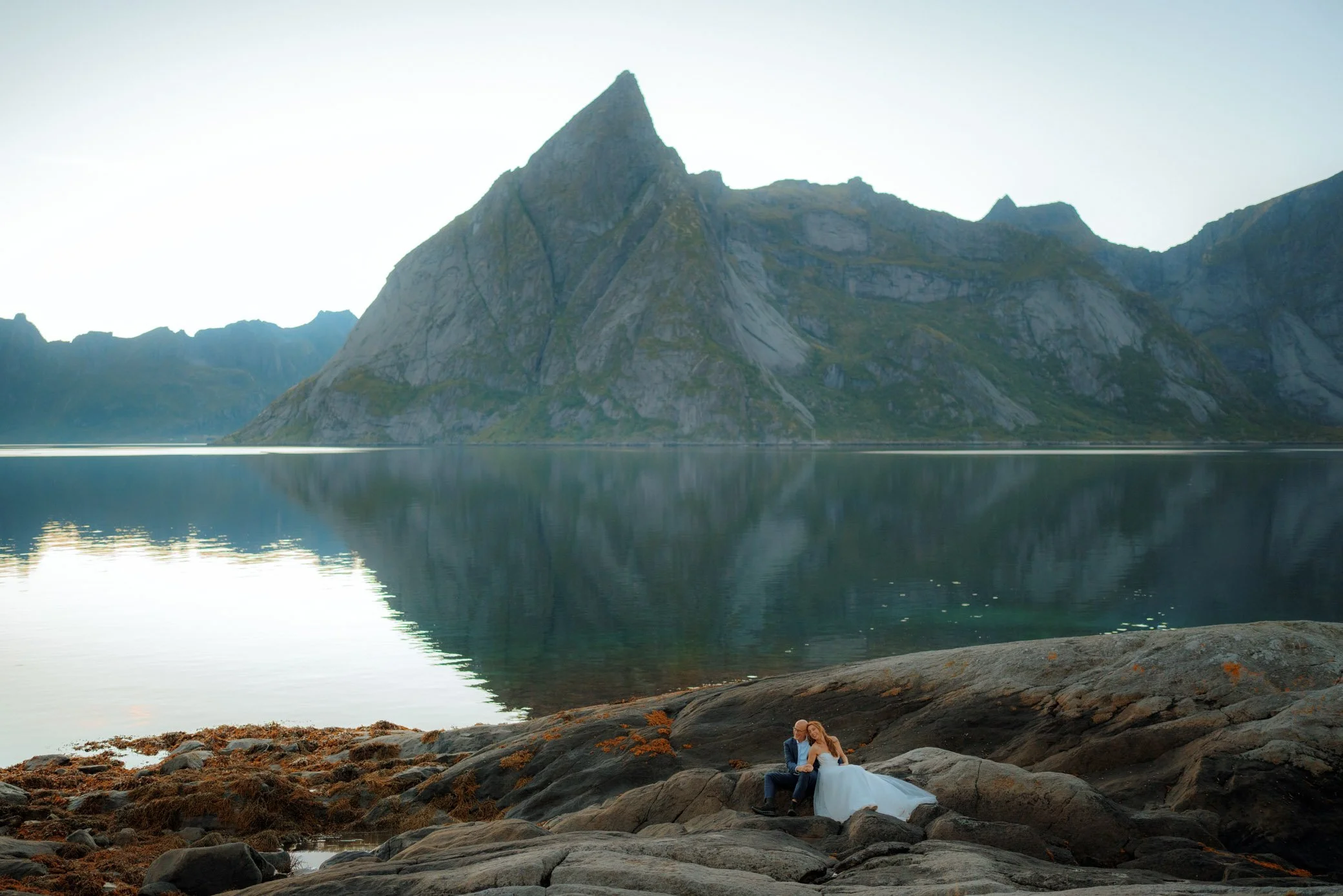 å-i-lofoten-summer-elopement-33.jpg