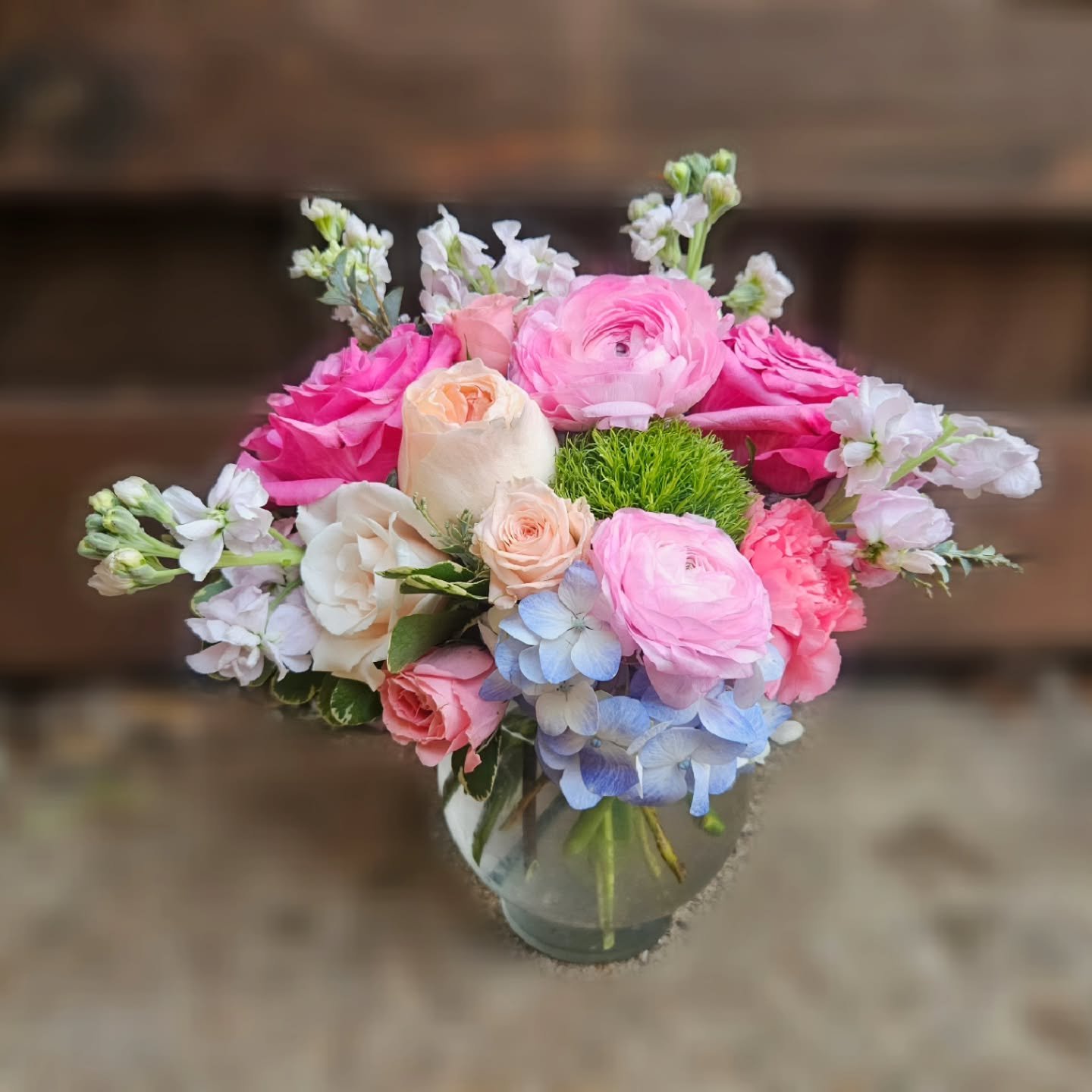 Pretty little posey! 🫶🏻❤️💐🌸🌷🌹🌼🌻