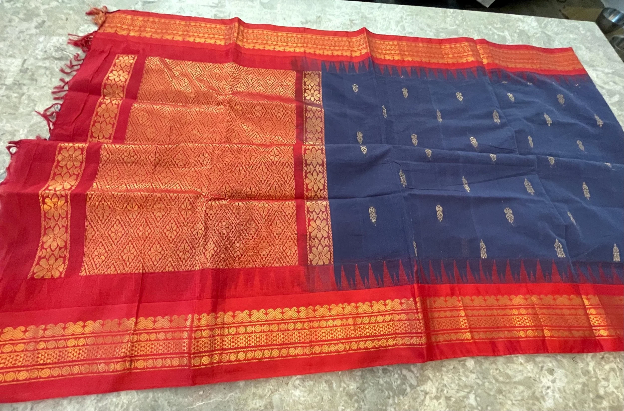 https://i.etsystatic.com/26942084/r/il/804e0a/7162331450/il_fullxfull.7162331450_fz84.jpg