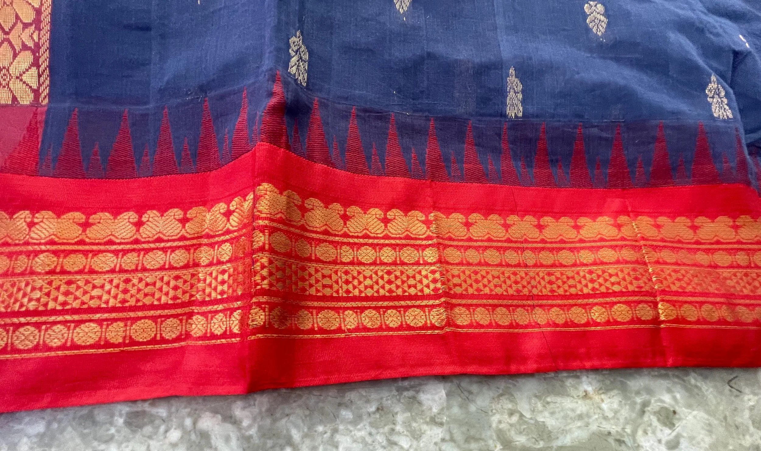 https://i.etsystatic.com/26942084/r/il/8e22d8/7162331446/il_fullxfull.7162331446_4cp1.jpg