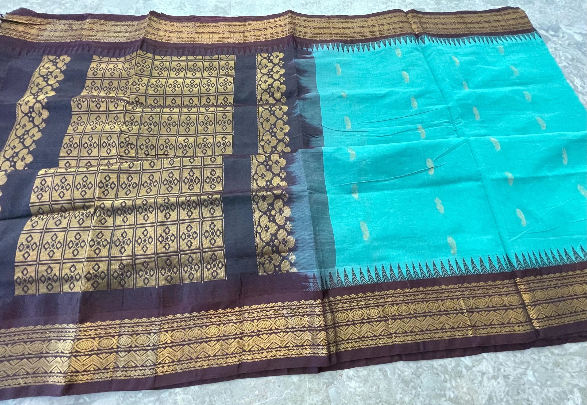 https://i.etsystatic.com/26942084/r/il/4ac54a/7162322090/il_fullxfull.7162322090_p8y5.jpg