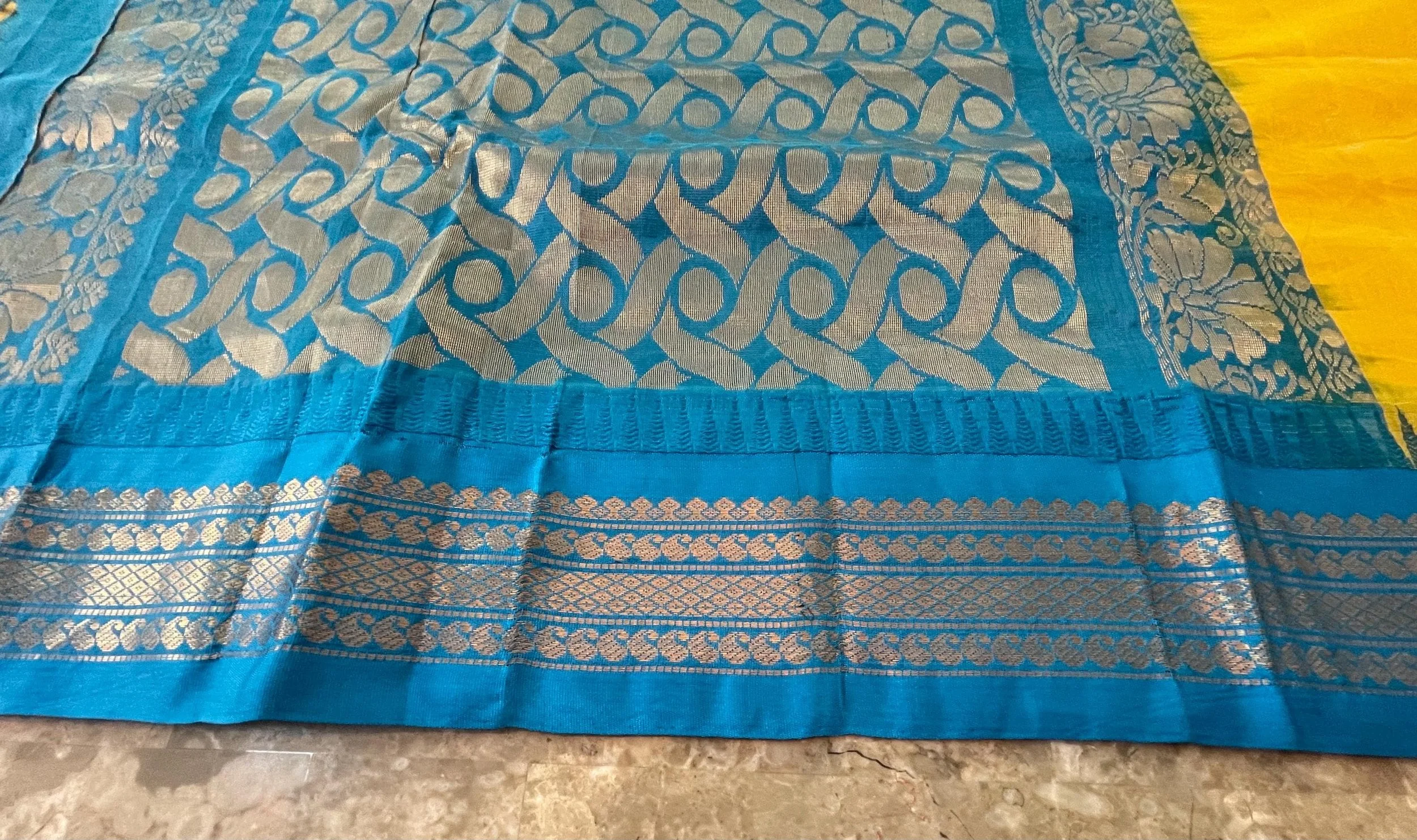 https://i.etsystatic.com/26942084/r/il/1e16a4/7161528792/il_fullxfull.7161528792_mq9a.jpg