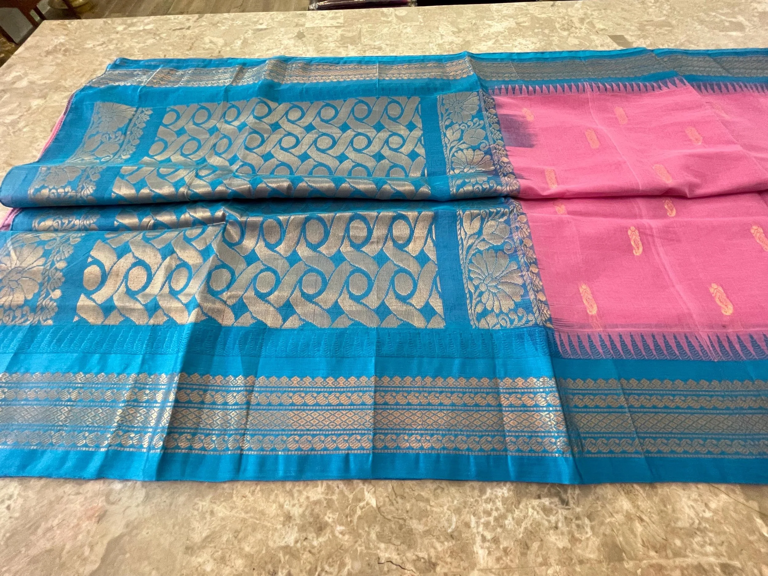 https://i.etsystatic.com/26942084/r/il/95223f/7209503501/il_fullxfull.7209503501_djyu.jpg