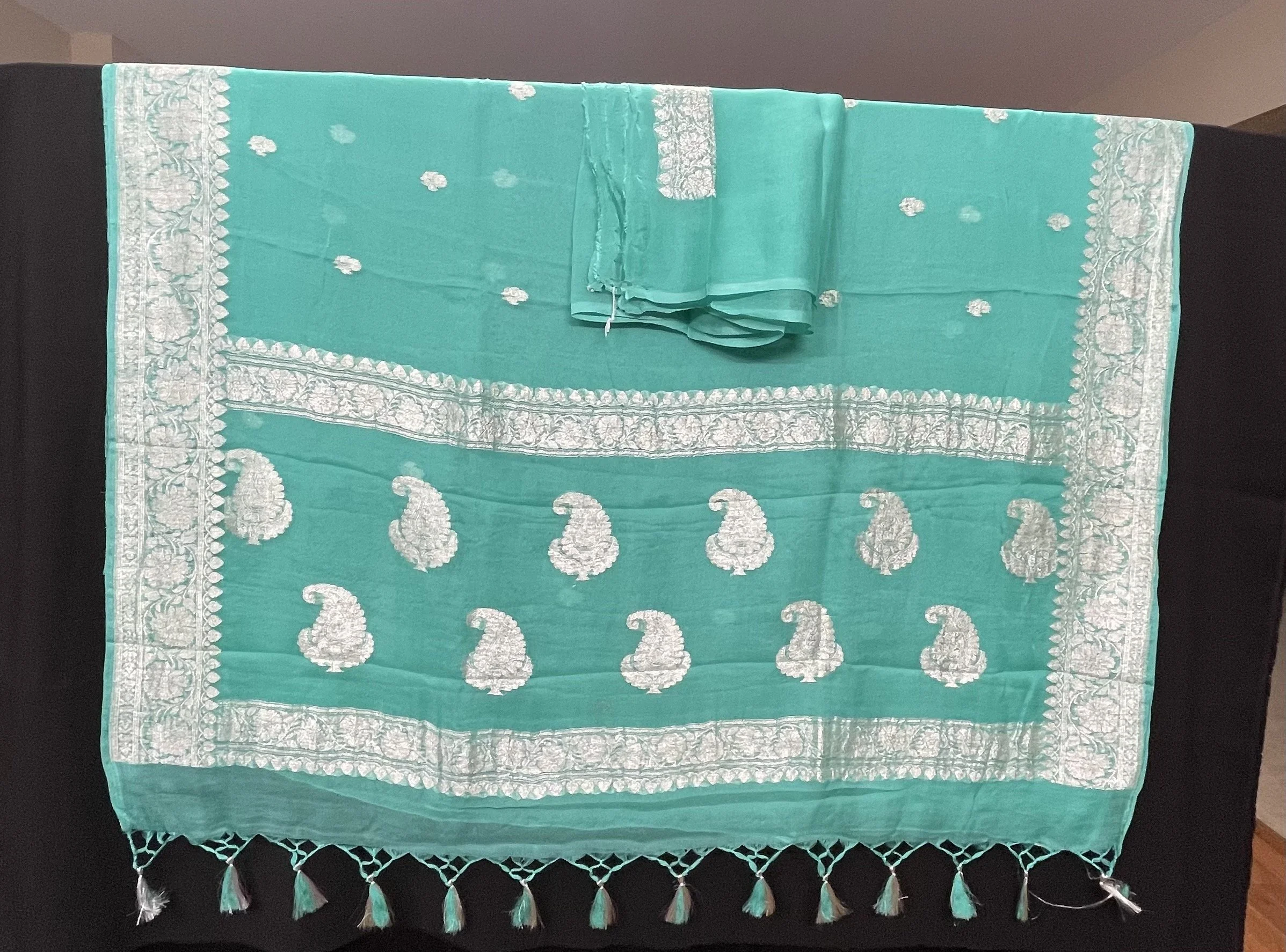 https://i.etsystatic.com/26942084/r/il/f6ea6b/5961035357/il_fullxfull.5961035357_tk41.jpg