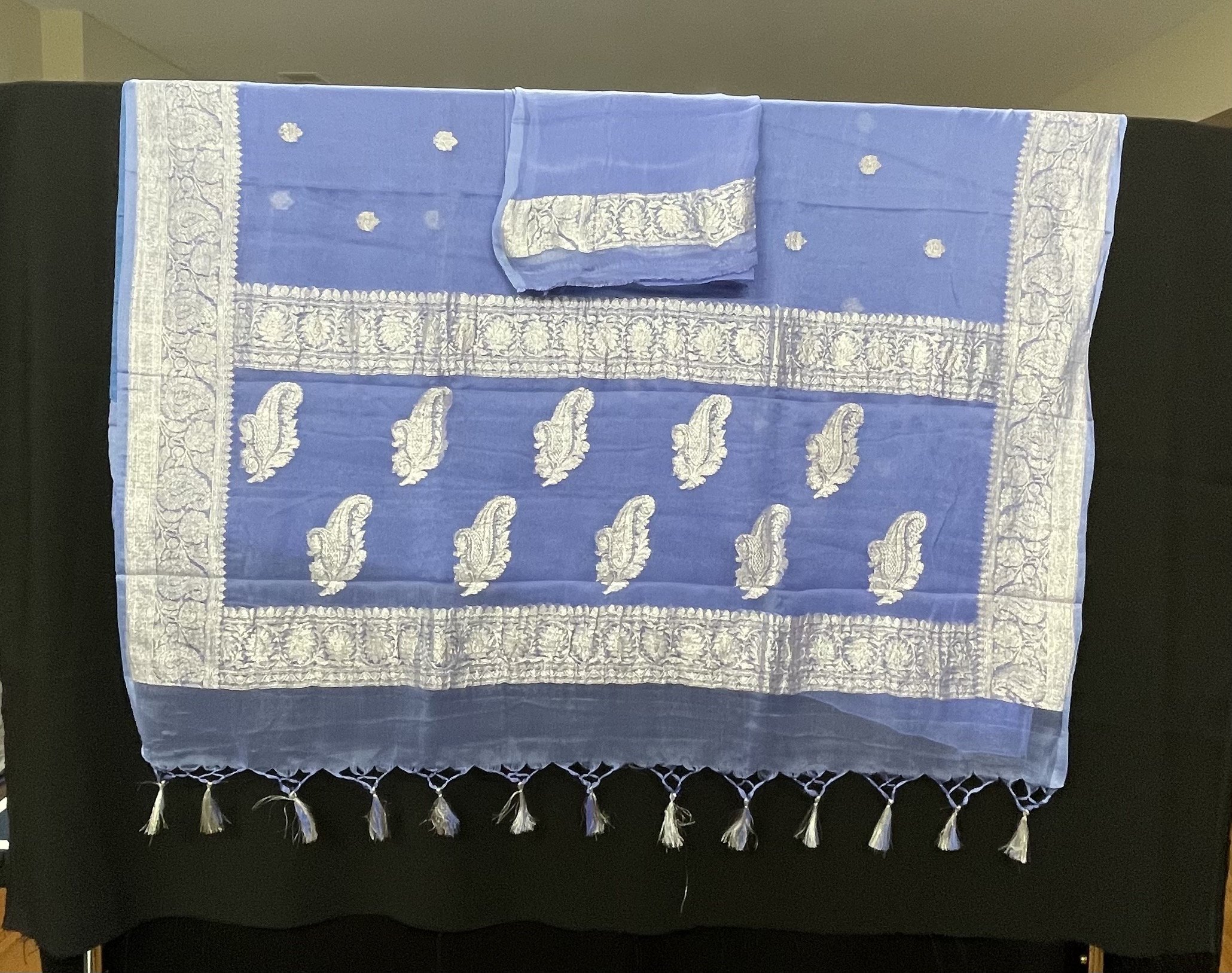https://i.etsystatic.com/26942084/r/il/4eebe4/5912681832/il_fullxfull.5912681832_b476.jpg