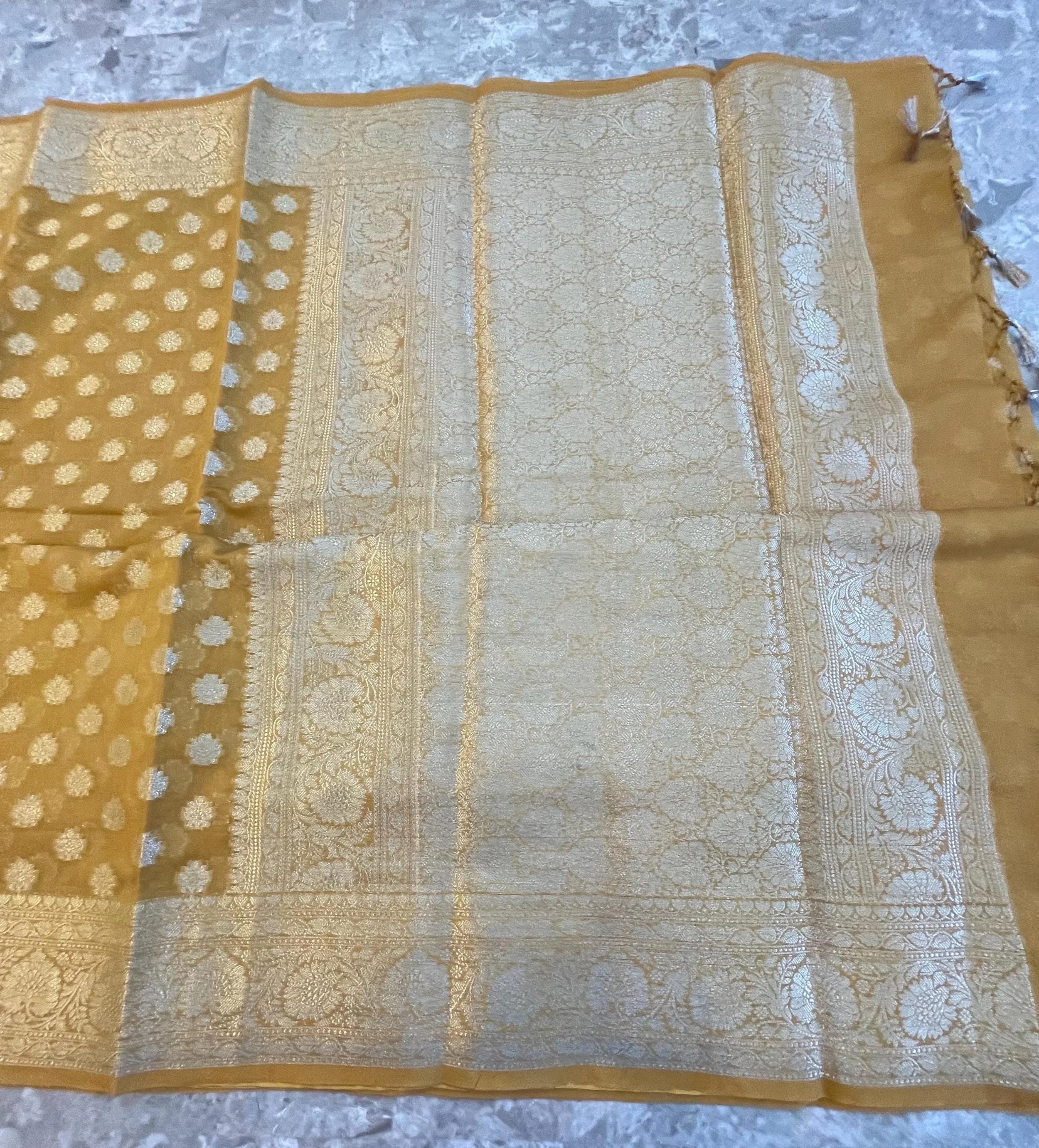 https://i.etsystatic.com/26942084/r/il/49cd24/6815626129/il_fullxfull.6815626129_6w5k.jpg